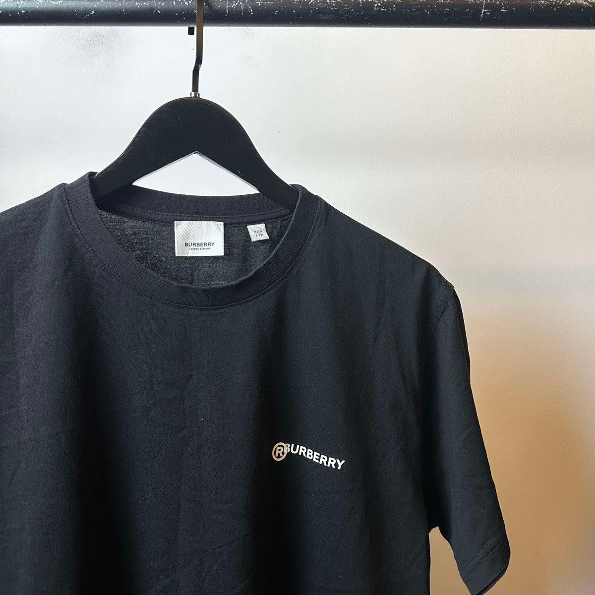 Burberry BURBERRY LIMITED BACK LOGO Size US XXS / EU 40 - 3 Thumbnail
