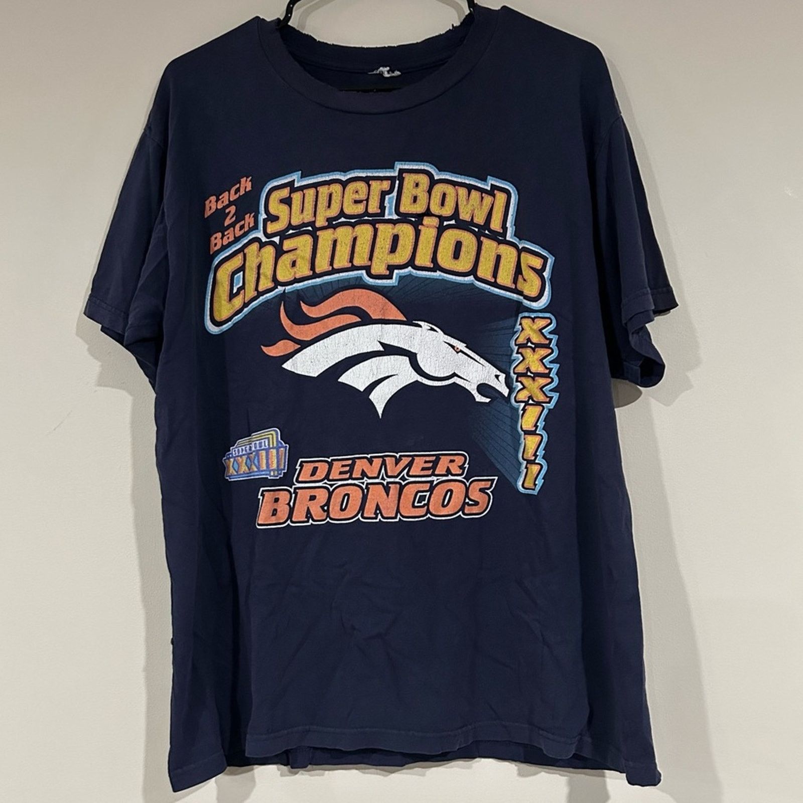 Other Vintage Denver Broncos Back To Back Super Bowl Champs Shirt Size US L / EU 52-54 / 3 - 1 Thumbnail