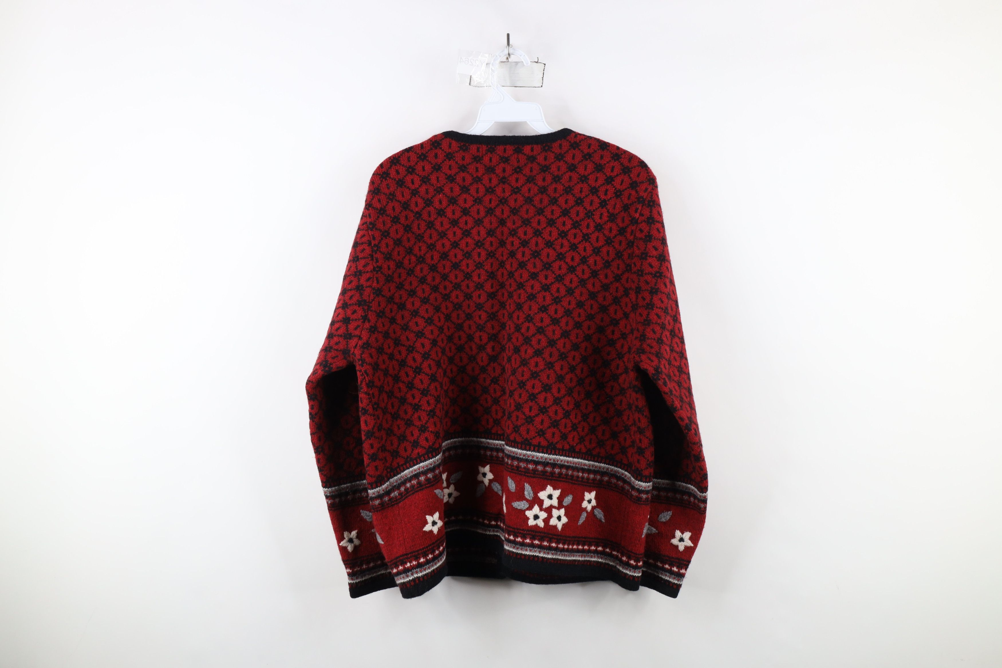 Vintage × Woolrich Woolen Mills Vintage 90s Woolrich Embroidered Knit Clasp Cardigan Sweater Size L / US 10 / IT 46 - 10 Thumbnail