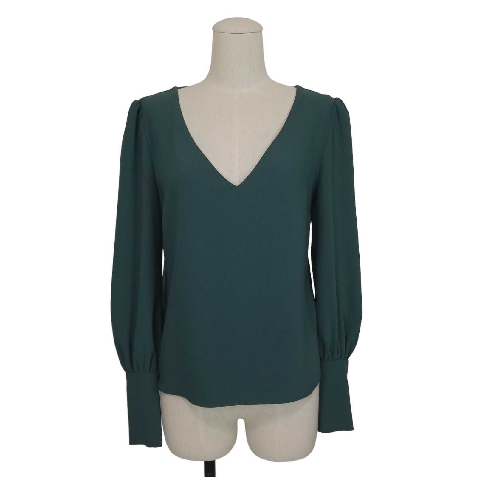 Amanda Uprichard Amanda Uprichard V-Neck Pearl Sleeve Blouse Green Sz Small Size S / US 4 / IT 40 - 1 Thumbnail