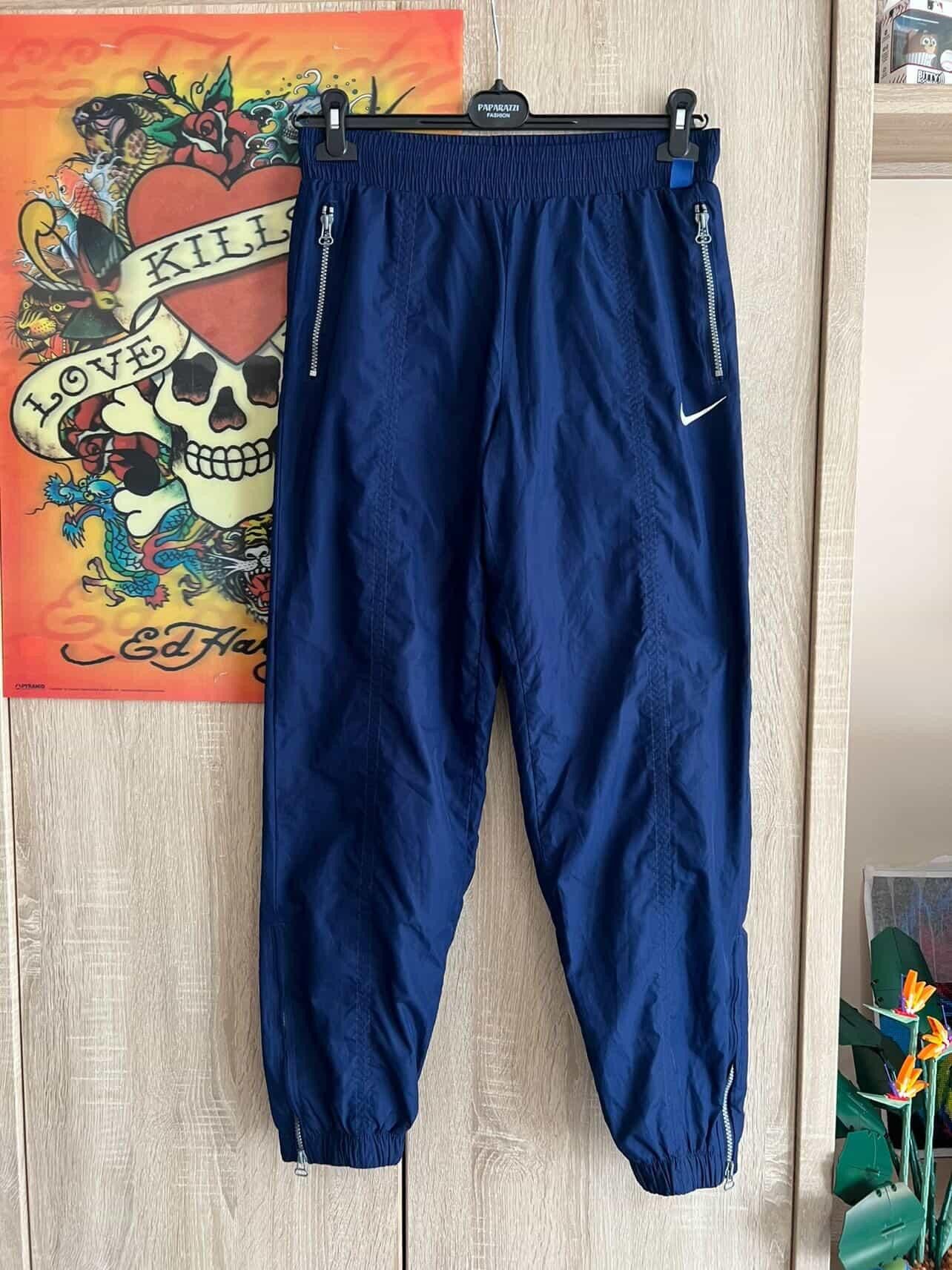 Nike Nike Vintage Sweatpants 💥🔥 Size US 28 / EU 44 - 1 Thumbnail