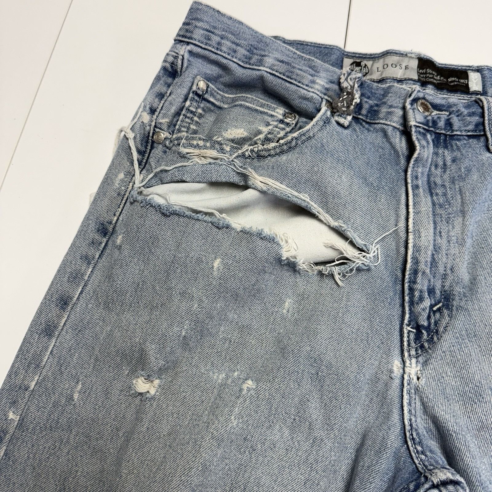 Levi's Vintage Levi Silvertab Loose Jeans Mens 34x30 Y2K Skate Grun Size US 34 / EU 50 - 4 Thumbnail