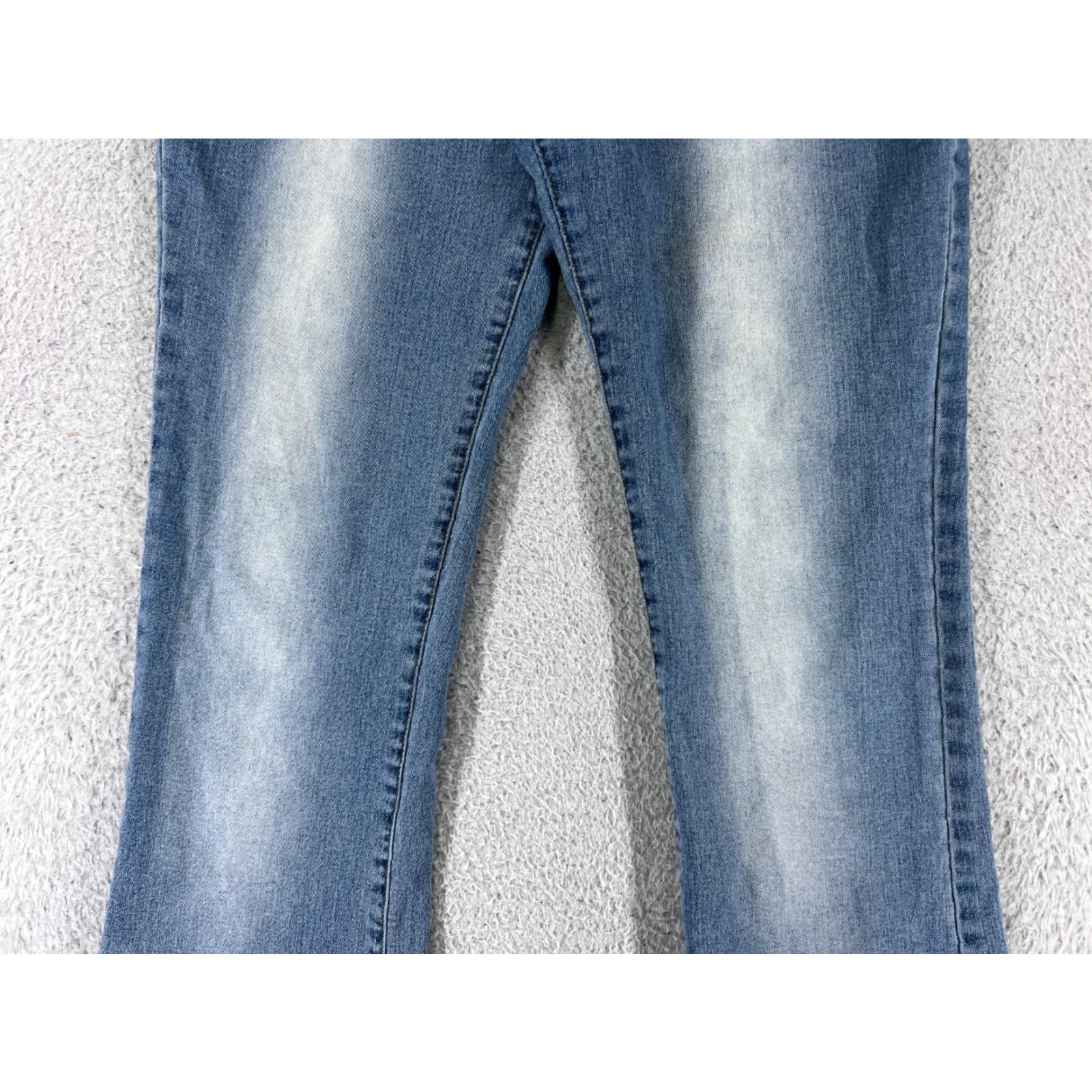 Vintage YueMu Jeans Womens 24 Blue Flared Distressed Low Rise Cotton Med Wash 24x29 Size 42" / US 20 - 5 Thumbnail