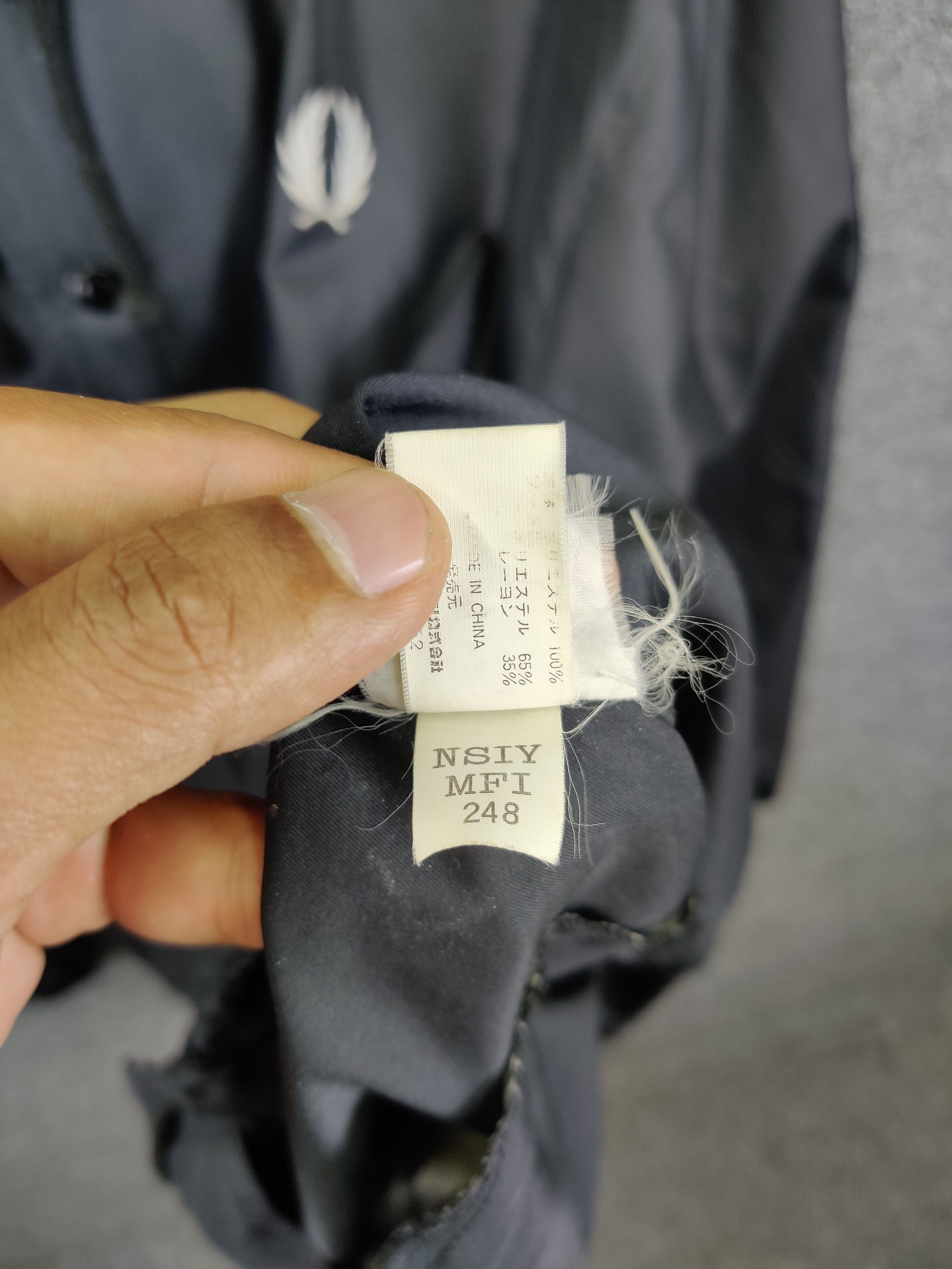 Fred Perry Vintage Fred Perry Coach Light Hoodie Jacket Size US L / EU 52-54 / 3 - 15 Thumbnail