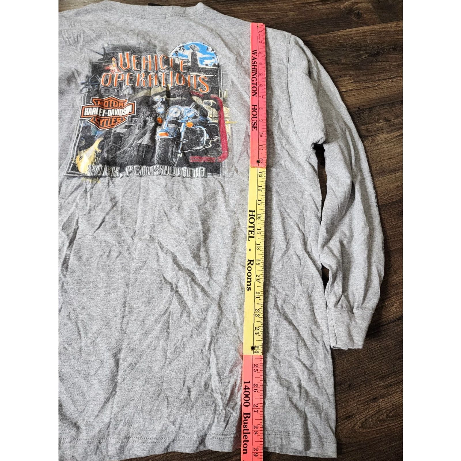 Harley Davidson VINTAGE Harley-Davidson T-Shirt Mens XL Gray 90s Biker Motorcycle Crew Neck Short/Long Sleeve (Double-Sided) United States Size US XL / EU 56 / 4 - 6 Thumbnail