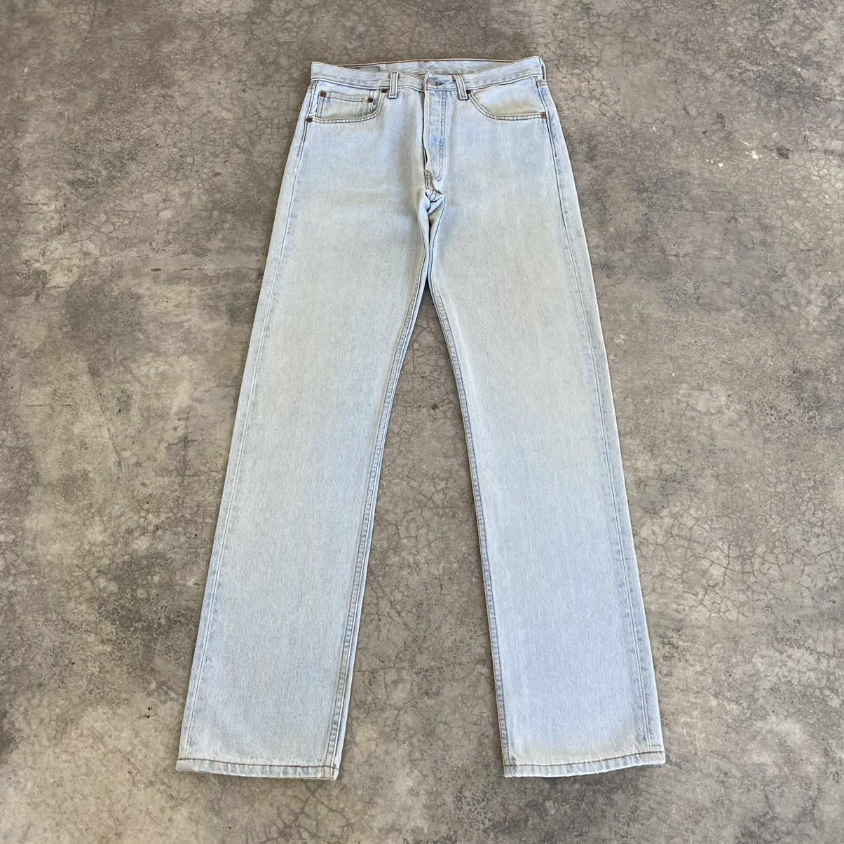 Levi's Vintage 90’s Levis 501 Light Blue Jeans Size US 31 - 1 Thumbnail