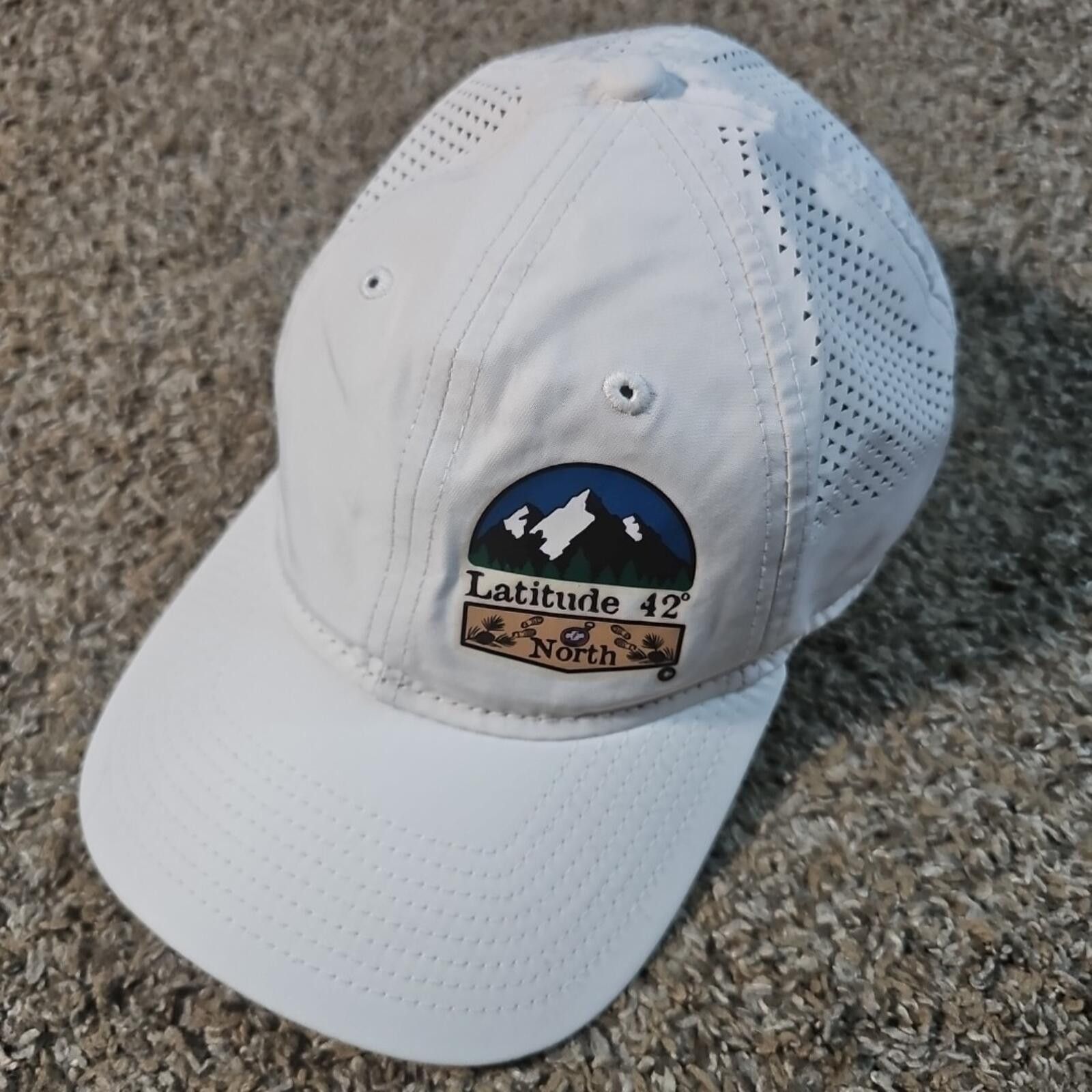 New Era Latitude 42⁰ North New Era 9forty Hat Hook & Loop Strap Size ONE SIZE - 1 Thumbnail