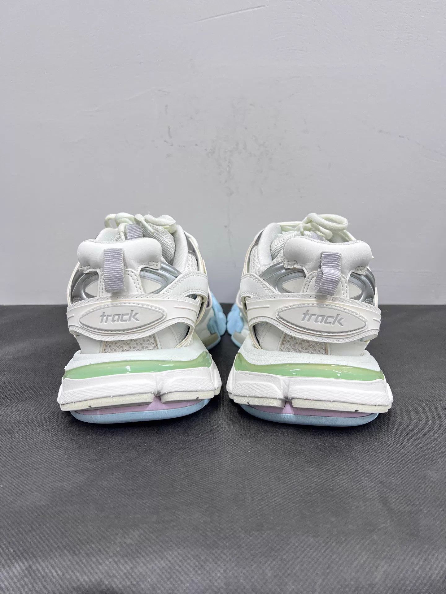 Balenciaga Balenciaga Track 1.0 Macaron White Blue Pink 39 Size US 9 / IT 39 - 3 Thumbnail