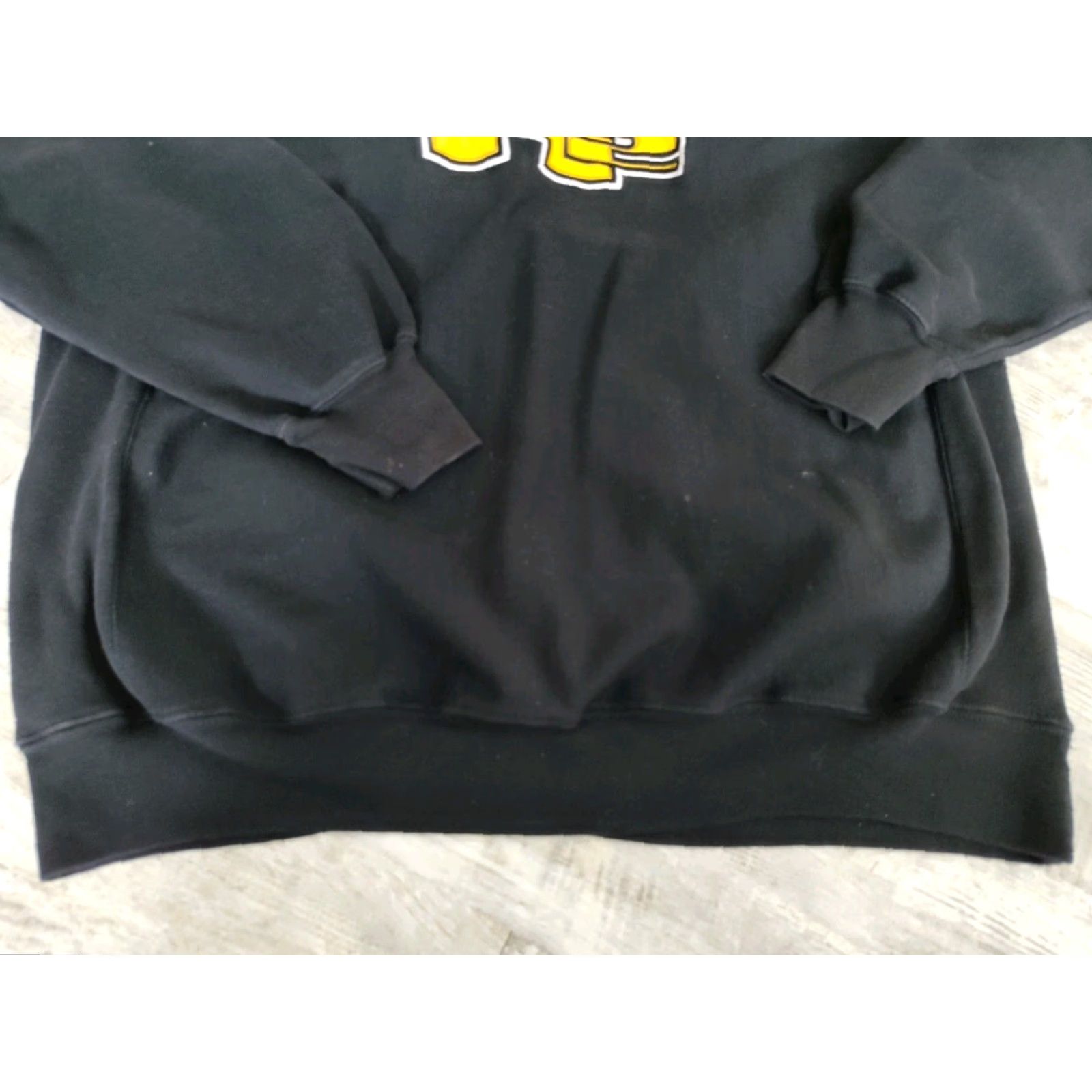 Vintage VINTAGE Steve & Barry's Crewneck Sweatshirt Men XL Black Hummer H2 SUV Car Embroidered Heavyweight Size US XL / EU 56 / 4 - 3 Thumbnail