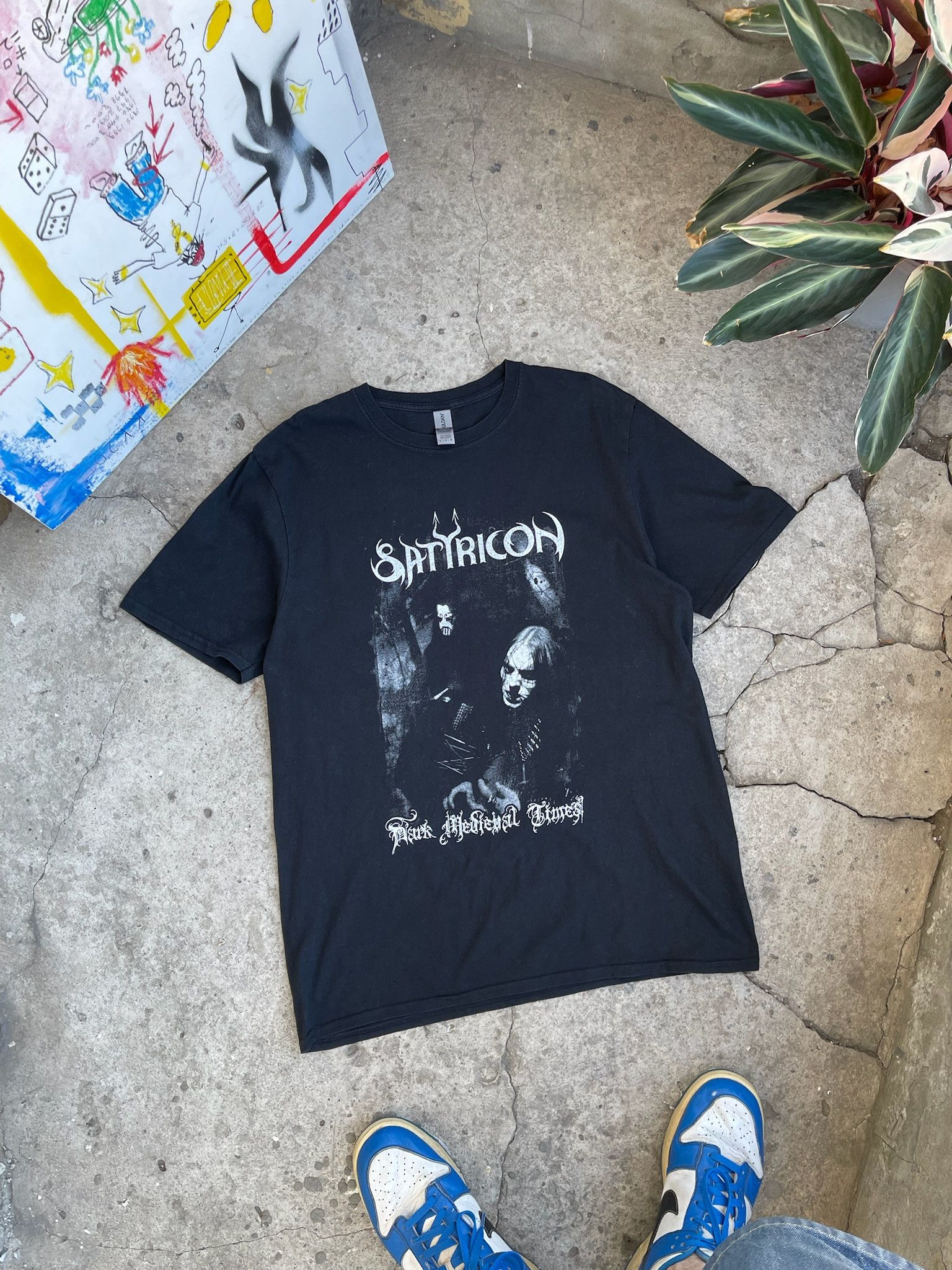 Band Tees VTG 00s Satyricon Dark Medieval Times Band Tee Black Metal Size US L / EU 52-54 / 3 - 2 Thumbnail