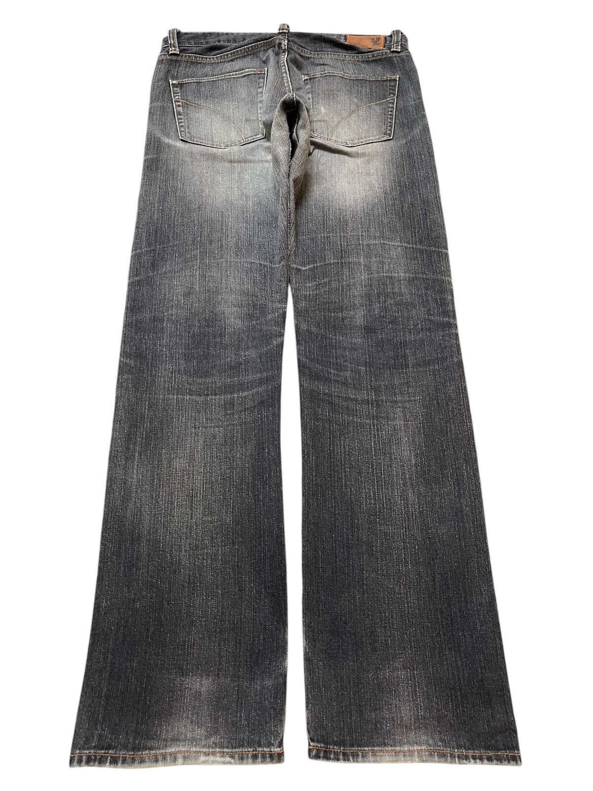 Undercover Vintage Japanese Brand Faded Wash Style Loose Jeans Size US 32 / EU 48 - 2 Thumbnail