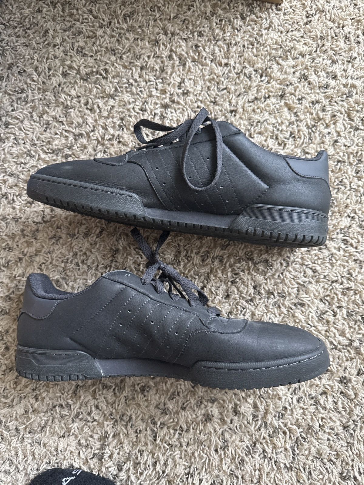 Adidas × Kanye West × Yeezy Yeezy Calabasas Powerphase Size US 12 / EU 45 - 2 Thumbnail