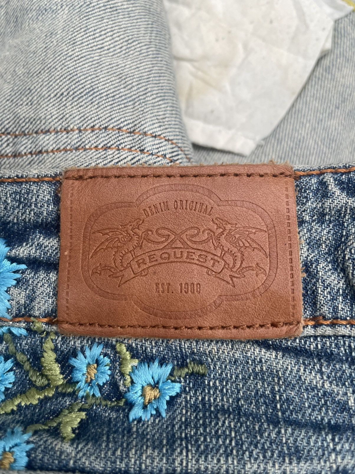 Designer × Request Jeans Request Flare Emboiderey Denim Size 36" / US 14 / IT 50 - 16 Thumbnail