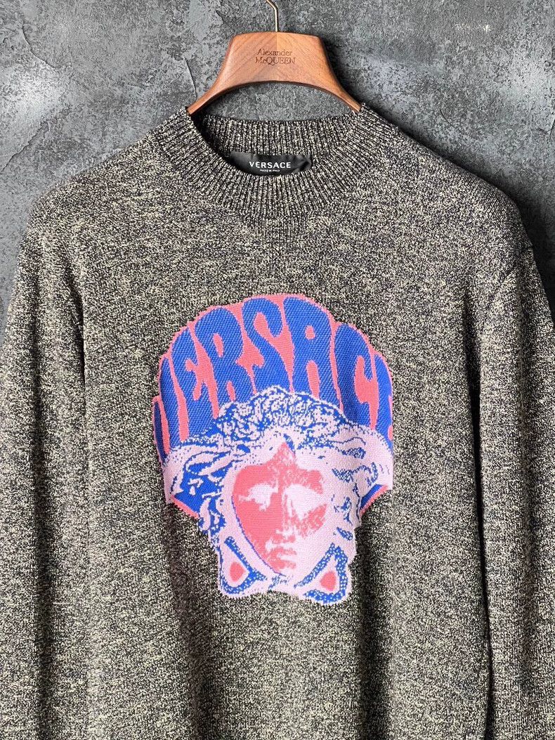 Versace Versace A classic pullover sweater with a knitted design Size XS / US 0-2 / IT 36-38 - 3 Thumbnail