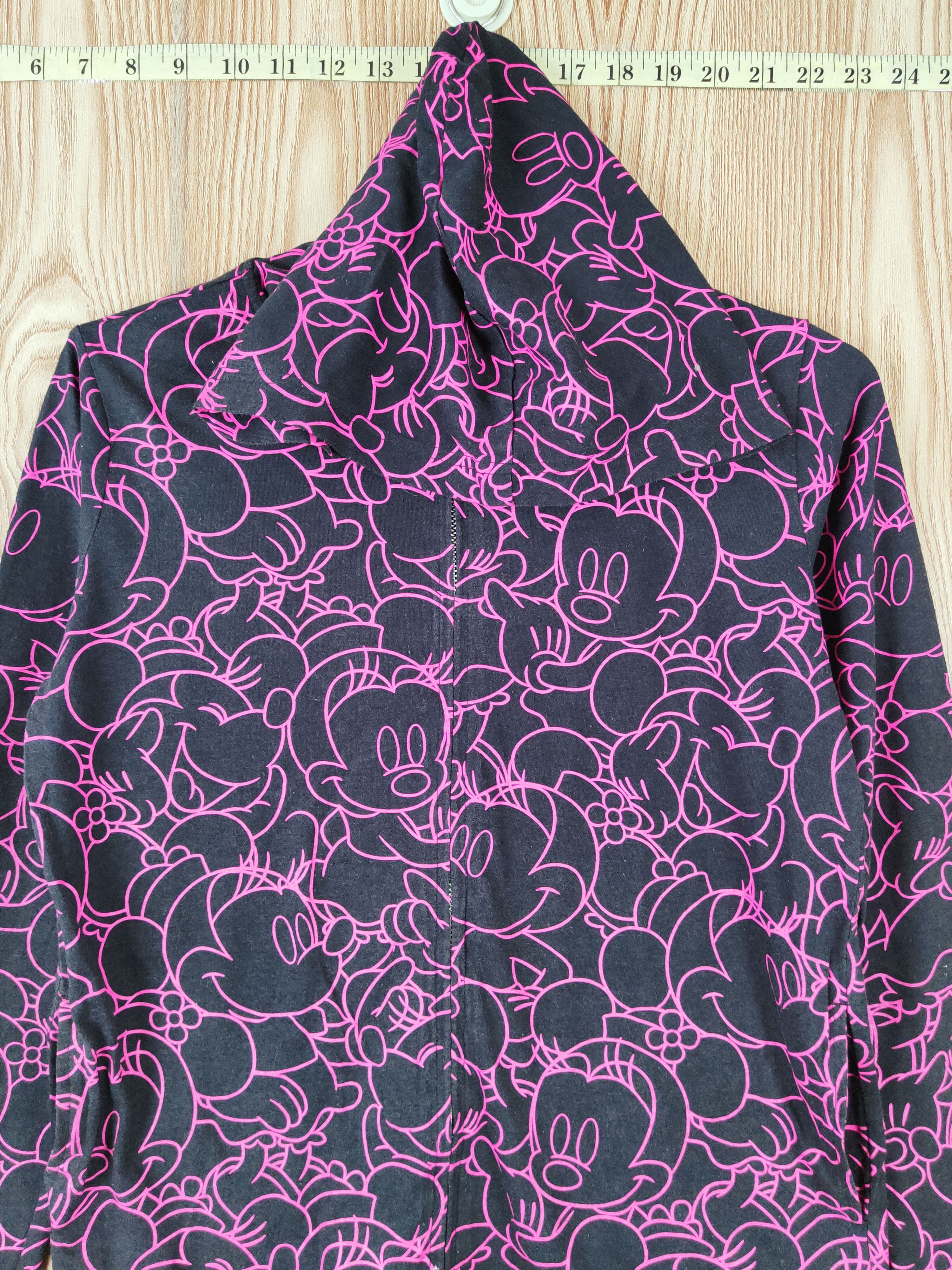 Disney × Vintage Vintage Disney Resort Black Pink Hoodie Sweaters Size S / US 4 / IT 40 - 2 Thumbnail