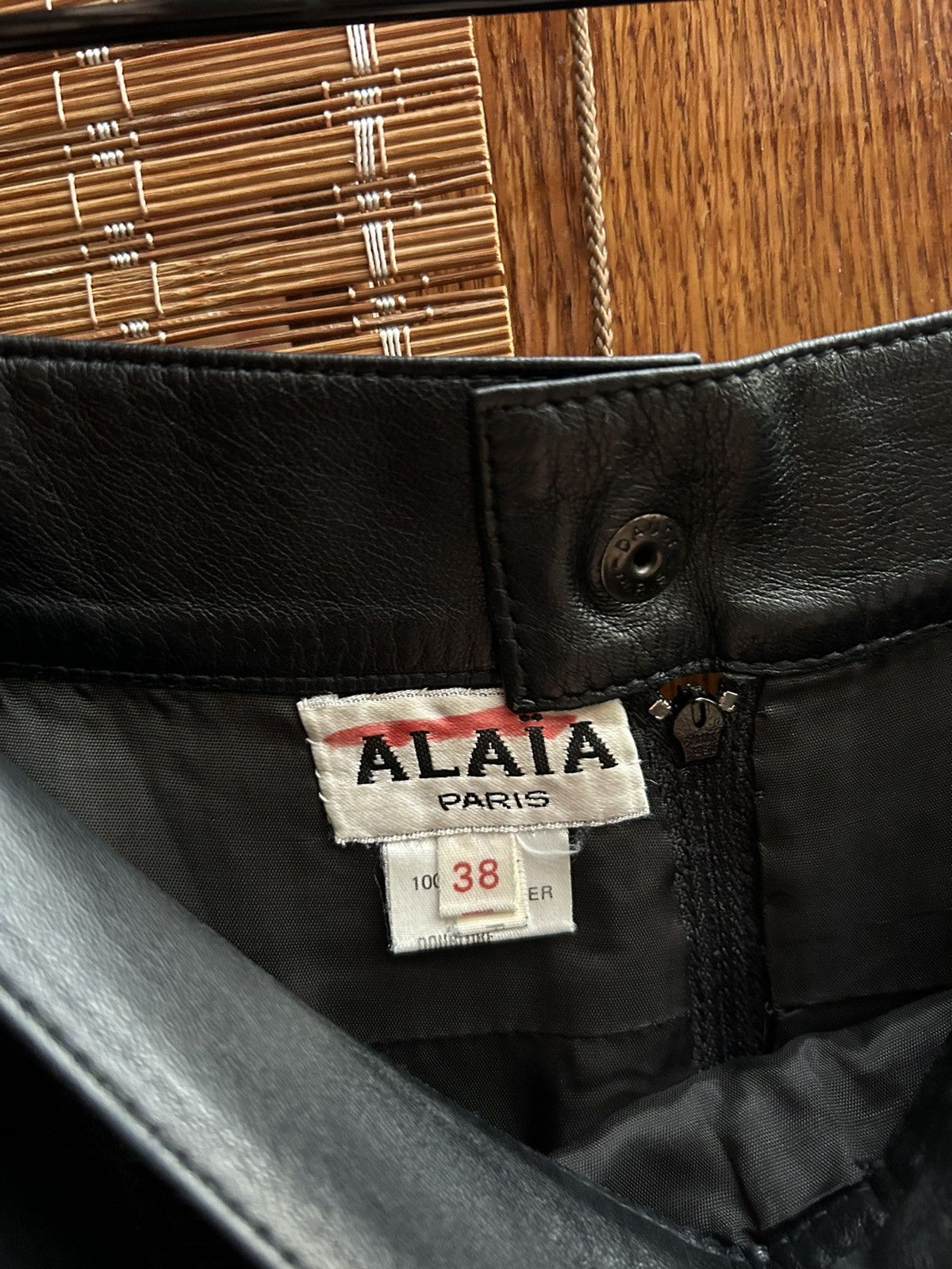 Alaia Alaia Paris Leather Pencil Skirt Made In France Size 27" / US 4 / IT 40 - 6 Thumbnail