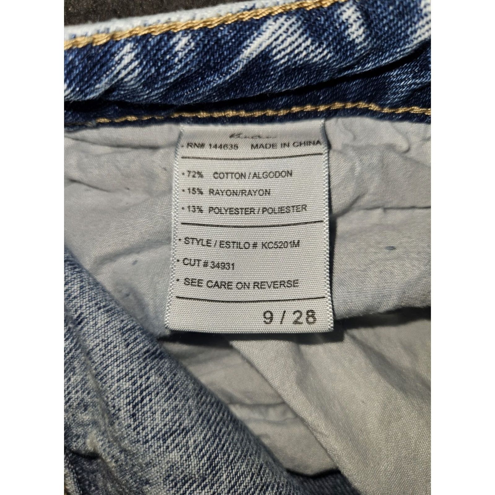 Vintage KanCan Skinny Crop Jeans Women's 9 Stonewash Mid Rise Distressed Grunge City 90s Logo Denim Jeans, Blue, Juniors, 9 Size 30" / US 8 / IT 44 - 3 Thumbnail