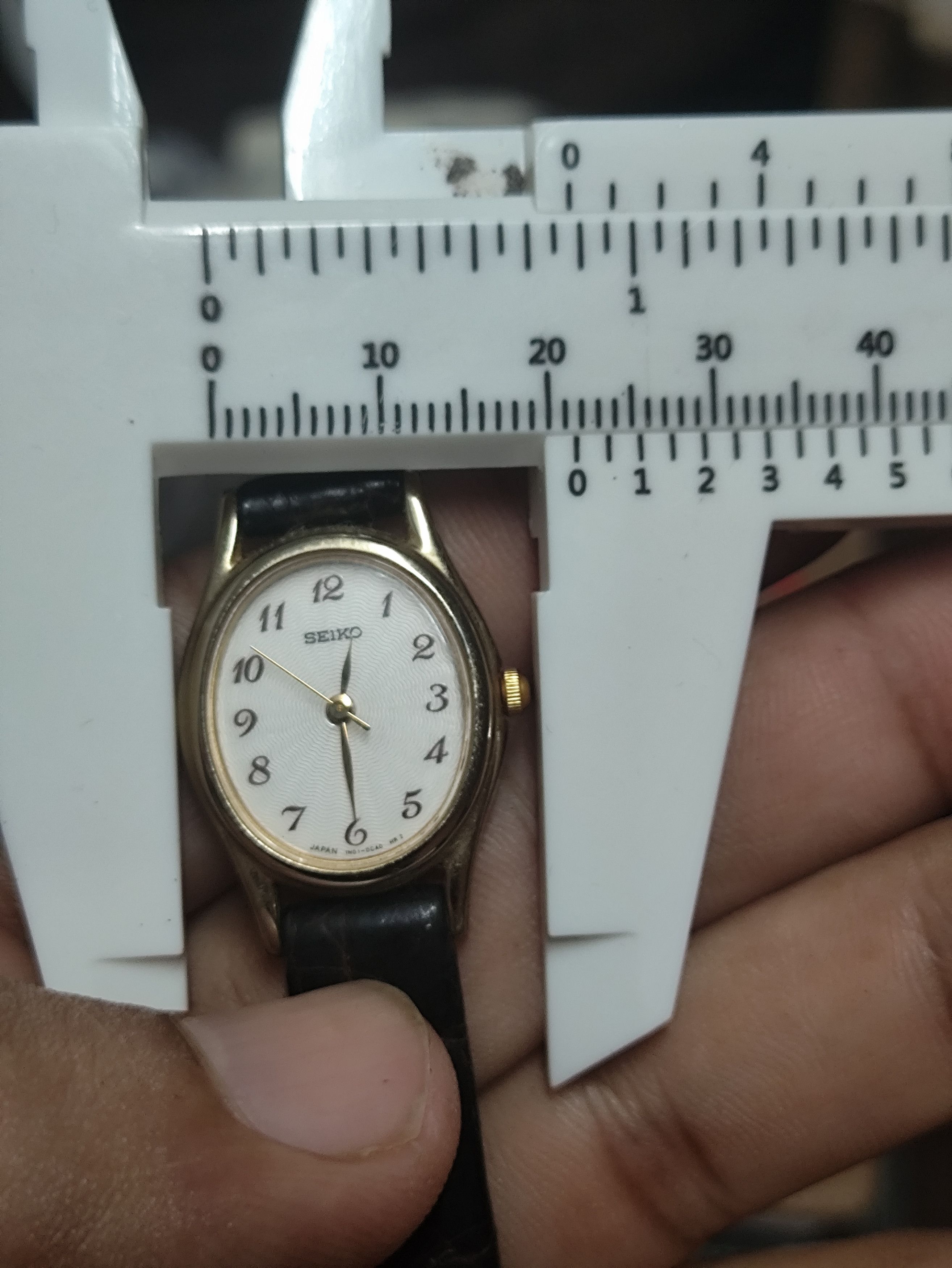 Japanese Brand Vintage SEIKO WOMAN WATCH QUARTZ (JAPAN MADE) Size ONE SIZE - 5 Thumbnail