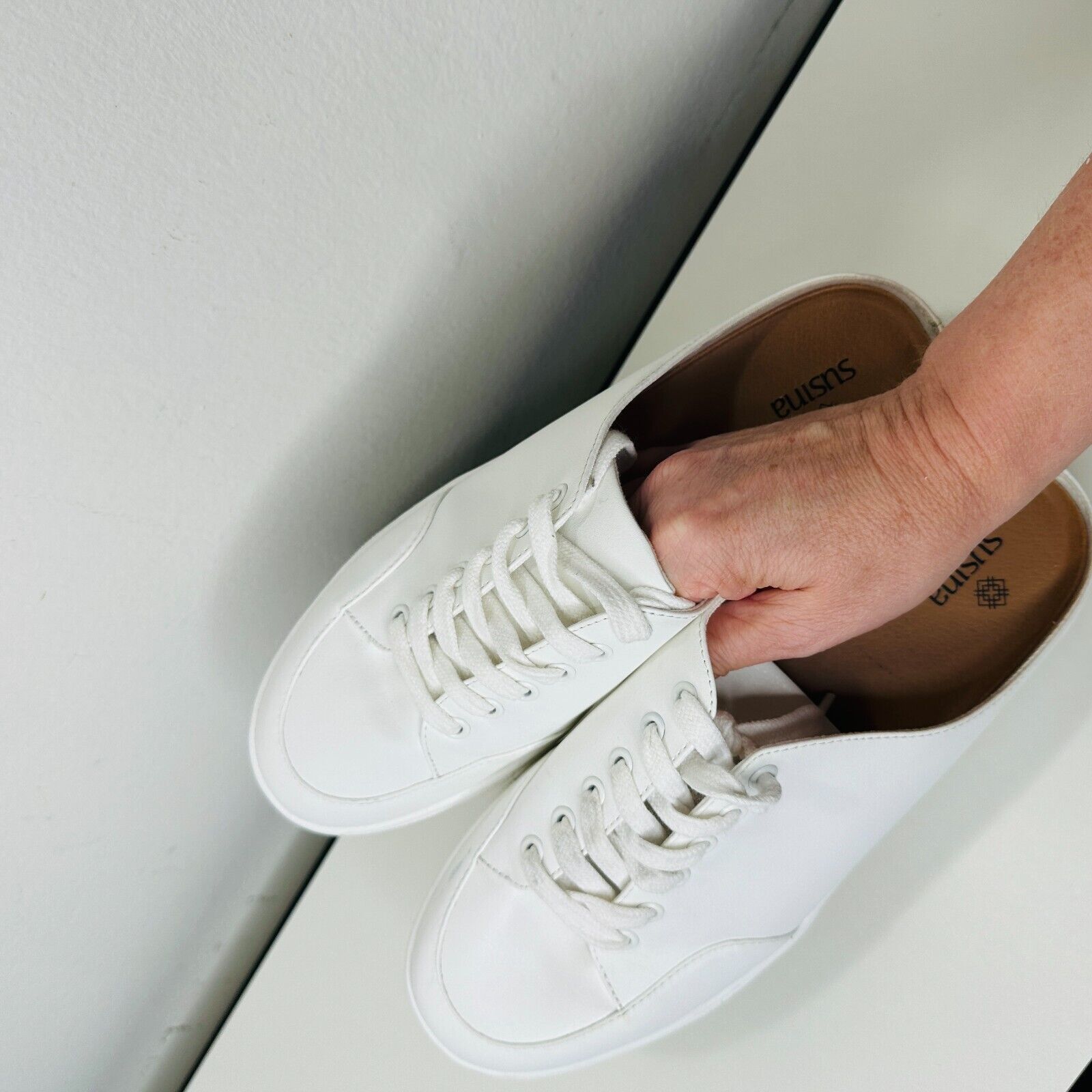 Other Susina White Leatherette Brynlee Closed Toe SlideIn Sneakers Size US 9 / IT 39 - 14 Thumbnail