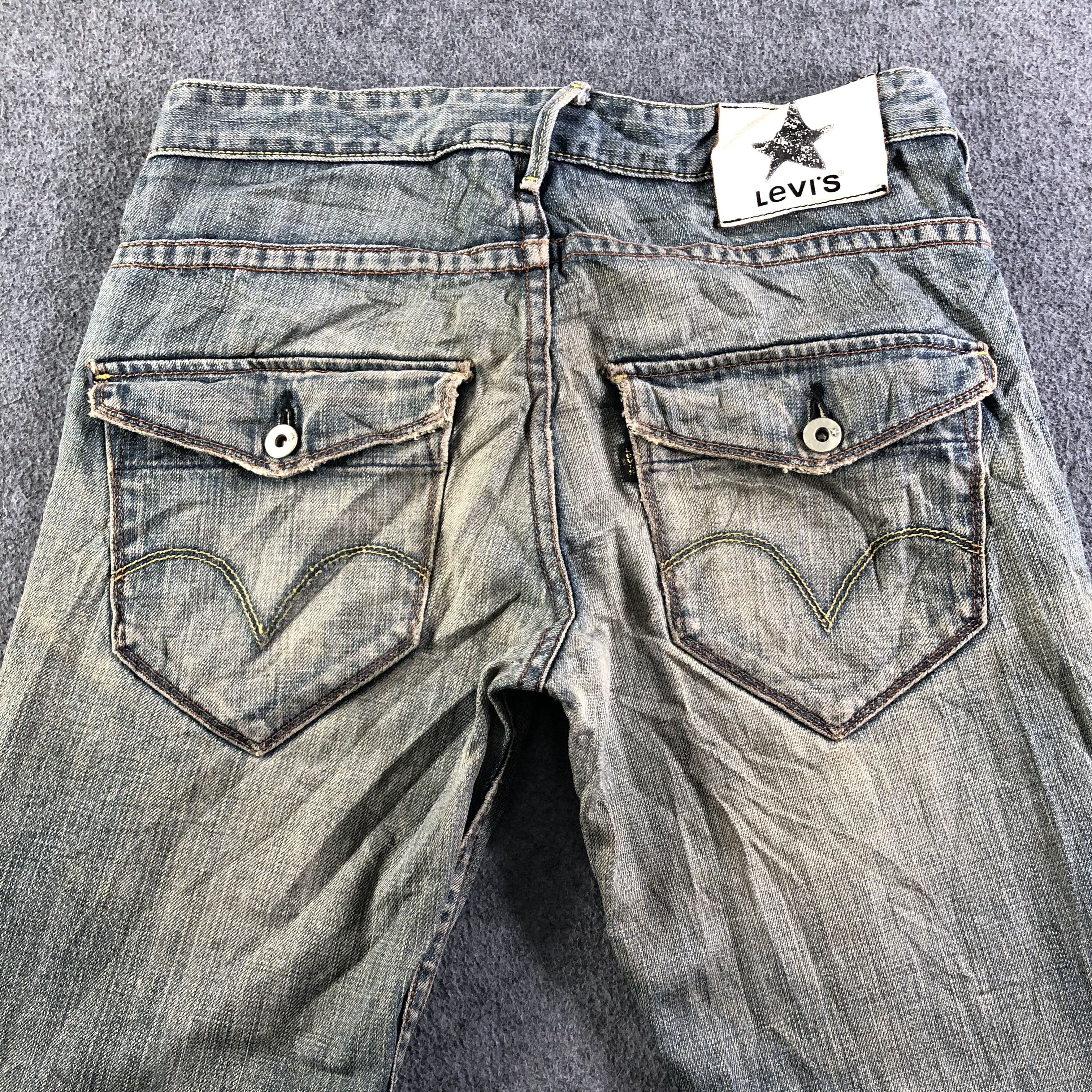 Vintage Levis Black Jeans-J3880