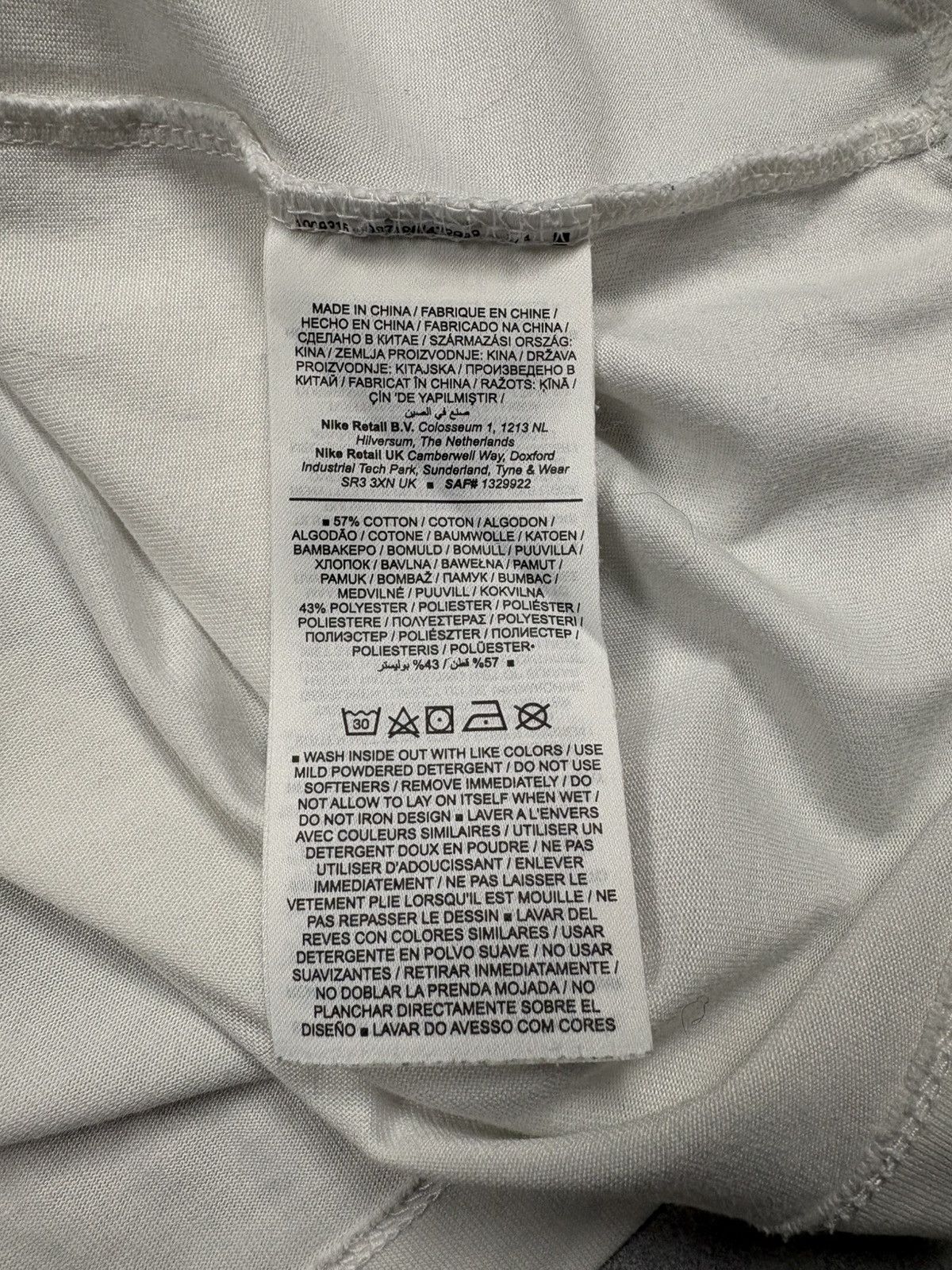 Nike Nike Trail Find Some Run To Look Up Graphic T-Shirt Outdoor Size US M / EU 48-50 / 2 - 15 Thumbnail