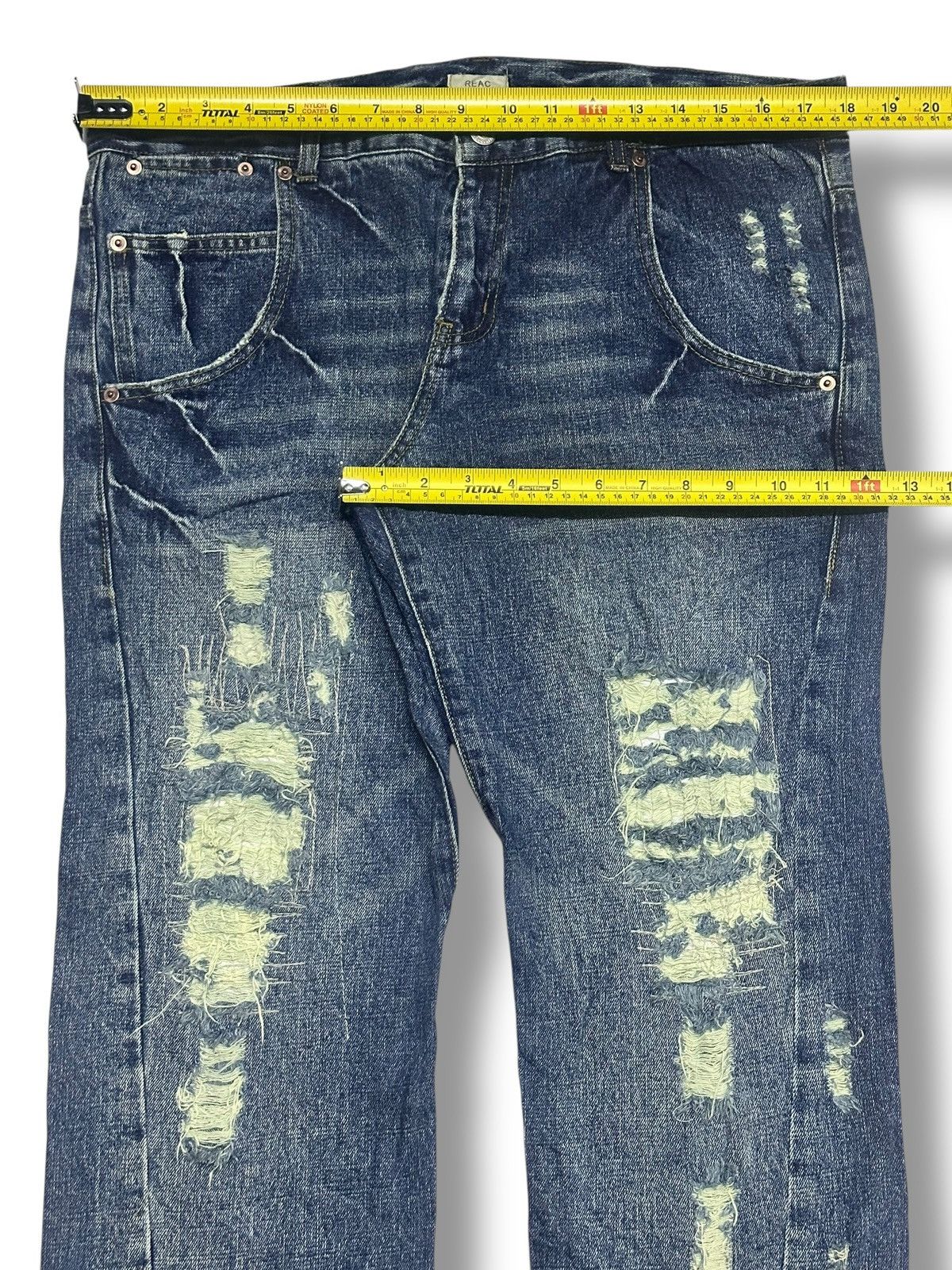 Japanese Brand Vintage Reac Distressed Jeans Baggy Loose Style & Faded Wash Size US 36 / EU 52 - 14 Thumbnail