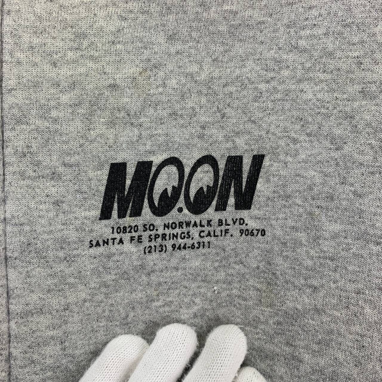 Hanes 90s Vintage MOON EYES Hoodie Pullover #2403-13x Size US M / EU 48-50 / 2 - 6 Thumbnail