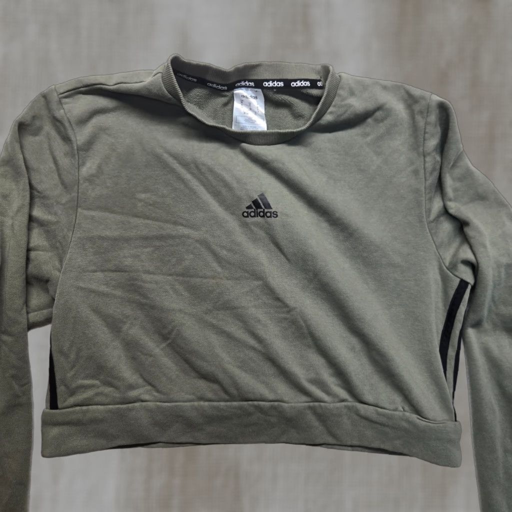 Adidas Adidas Sweater Shirt Women M Green Crew Neck Long Sleeve Lightweight Knit Logo Vintage No Size M / US 6-8 / IT 42-44 - 1 Thumbnail
