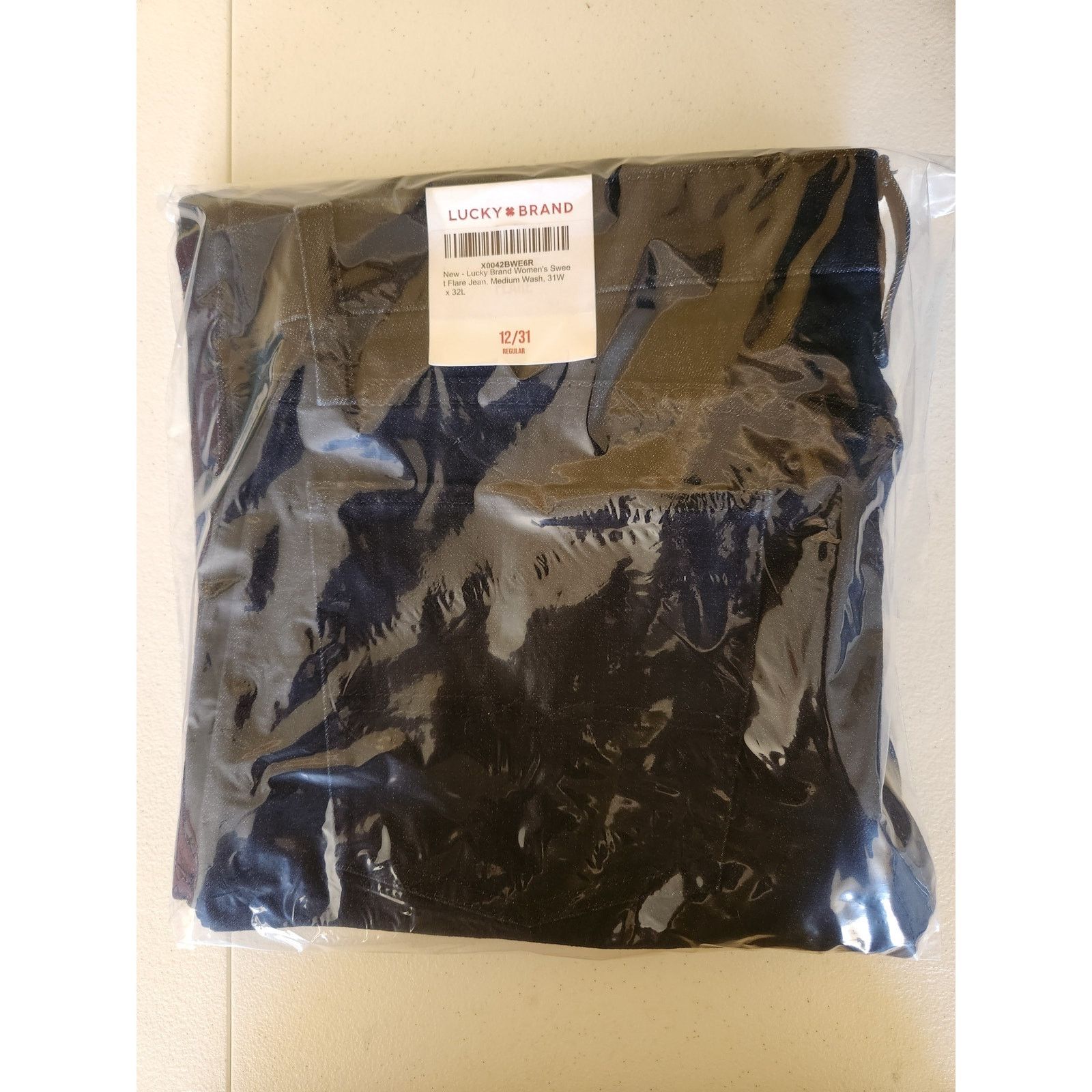 Lucky Brand Lucky Brand Women's Sweet Flare Jean, Medium Wash 31W x 32L Size 31" - 2 Thumbnail
