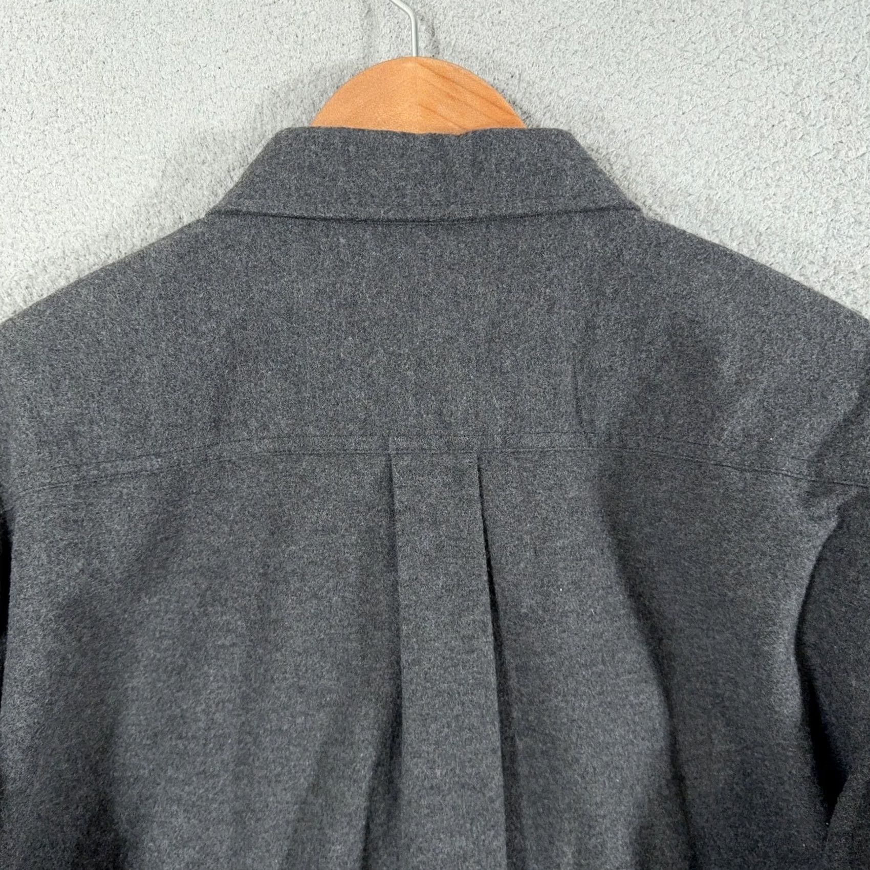 Vintage VINTAGE L.L.Bean Chamois Flannel Shirt Mens M Gray Long Sleeve Button-Up Size US M / EU 48-50 / 2 - 7 Thumbnail