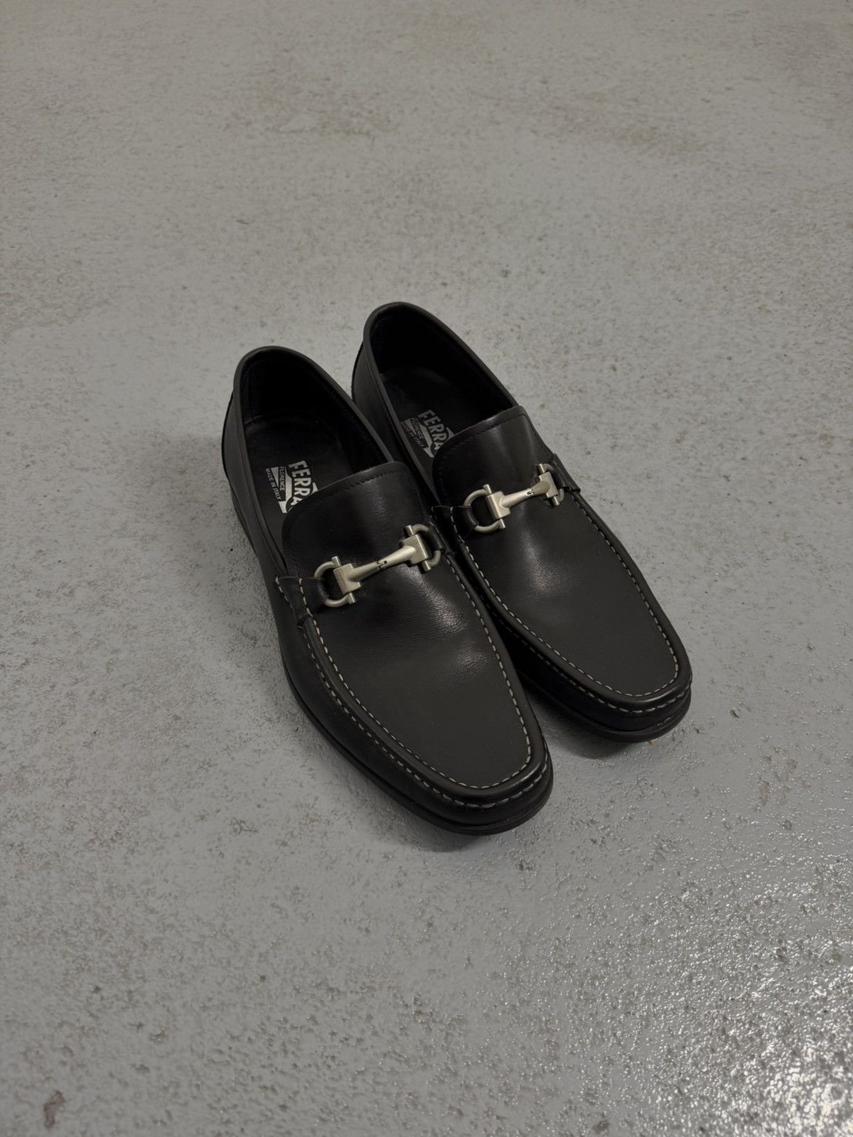 Salvatore Ferragamo Vintage Salvatore Ferragamo Metal Buckle Leather Moccasins Size US 8 / EU 41 - 3 Thumbnail