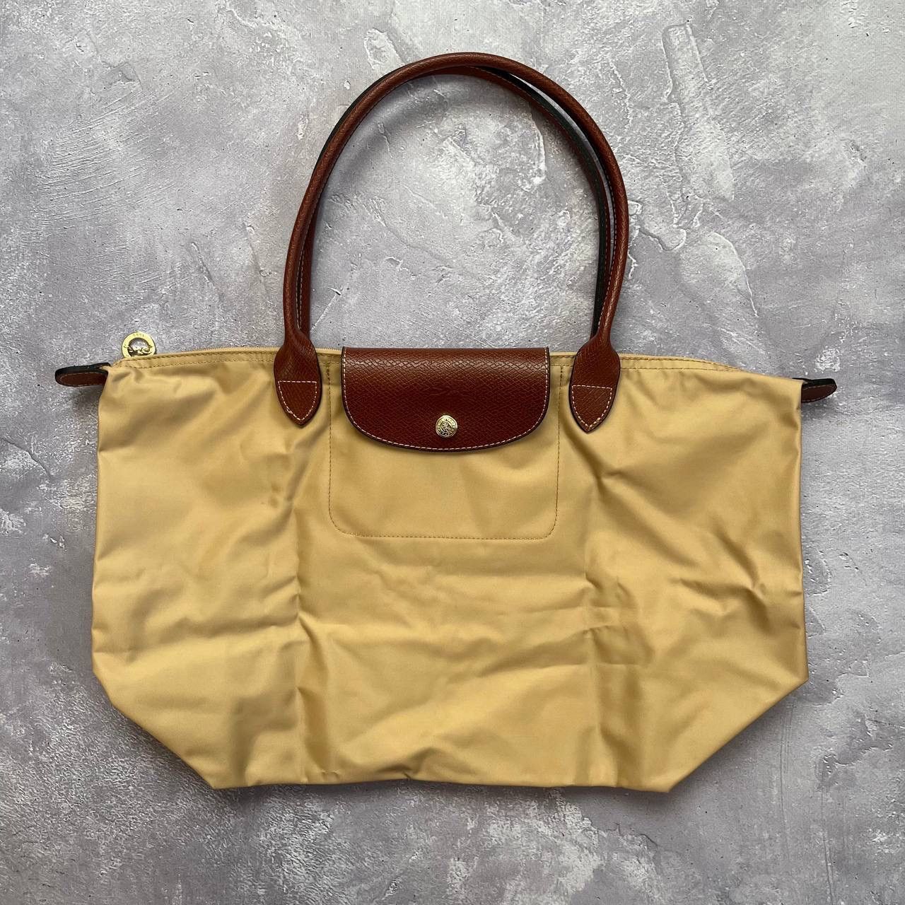 Longchamp LONGCHAMP Le Pliage Medium Tote Baige Shoulder Bag Size ONE SIZE - 1 Thumbnail