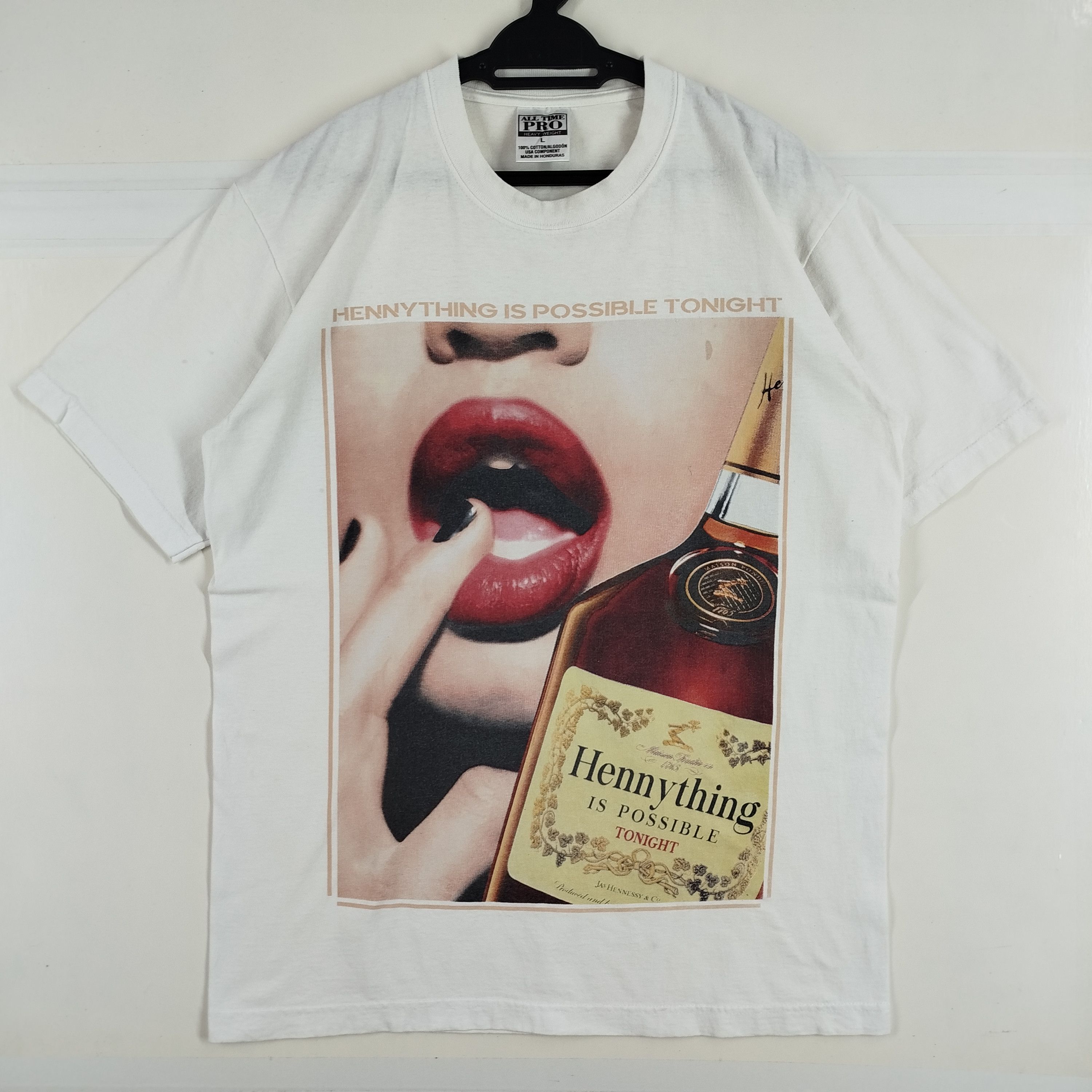 Vintage Vintage All Time Pro Hennything Is Possible Tonight Big Logo Size US M / EU 48-50 / 2 - 1 Thumbnail