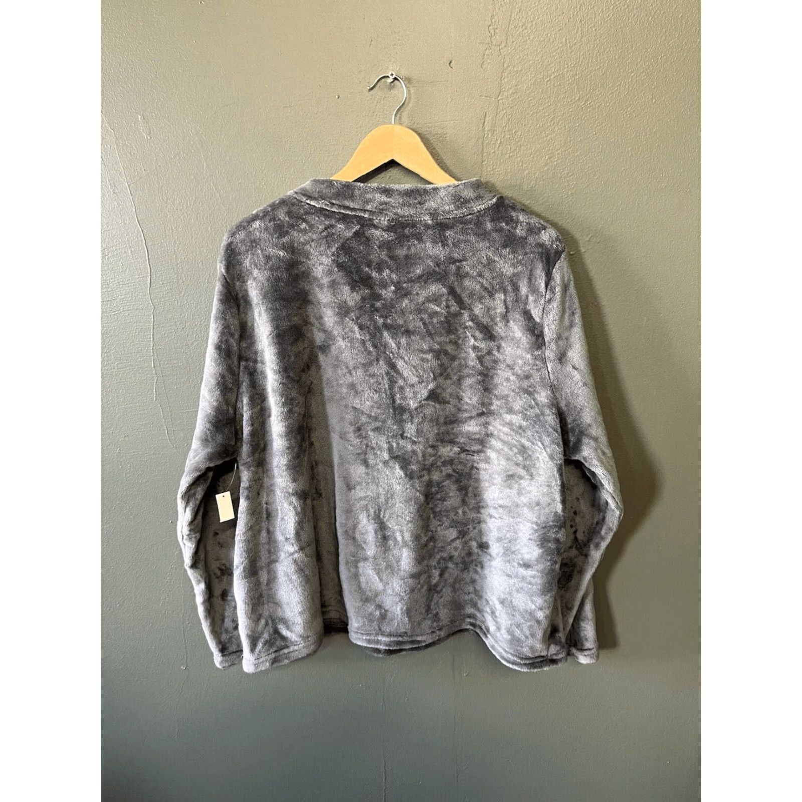Disney Disney Sweater Pullover Long Sleeve Fleece Gray Bambi Thumper Womens 2X Sz 2X Size XXL / US 16-18 / IT 52-54 - 2 Thumbnail