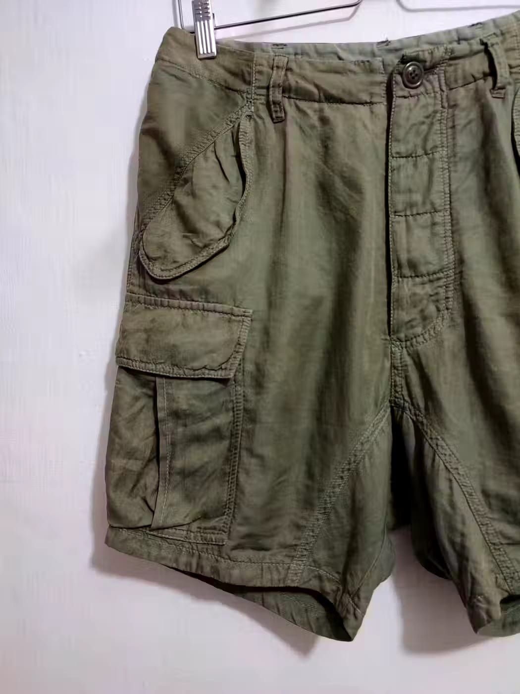 Issey Miyake Sunaokuwahara Issey Miyake Olive Cargo Short pants Size US 30 / EU 46 - 3 Thumbnail