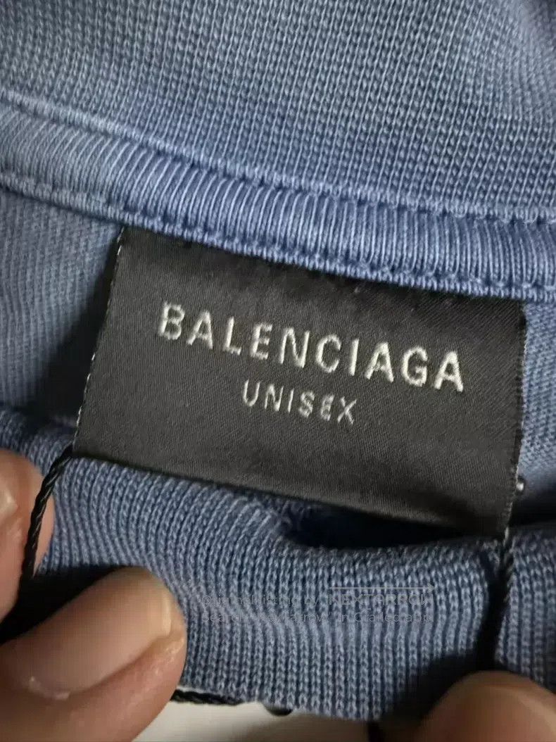 Balenciaga Balenciaga Haze Blue Coke Printed Short Sleeve Size US S / EU 44-46 / 1 - 3 Thumbnail