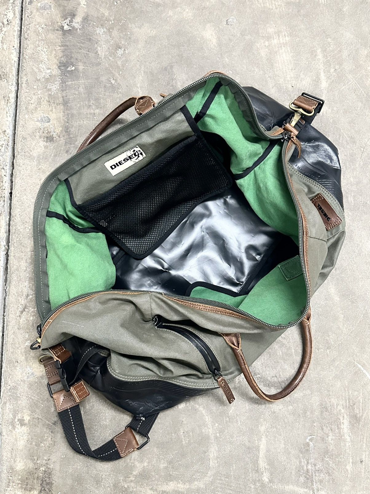 Diesel VTG Diesel Army Green Khaki Leather Trim Travel Duffle Bag Size ONE SIZE - 6 Thumbnail