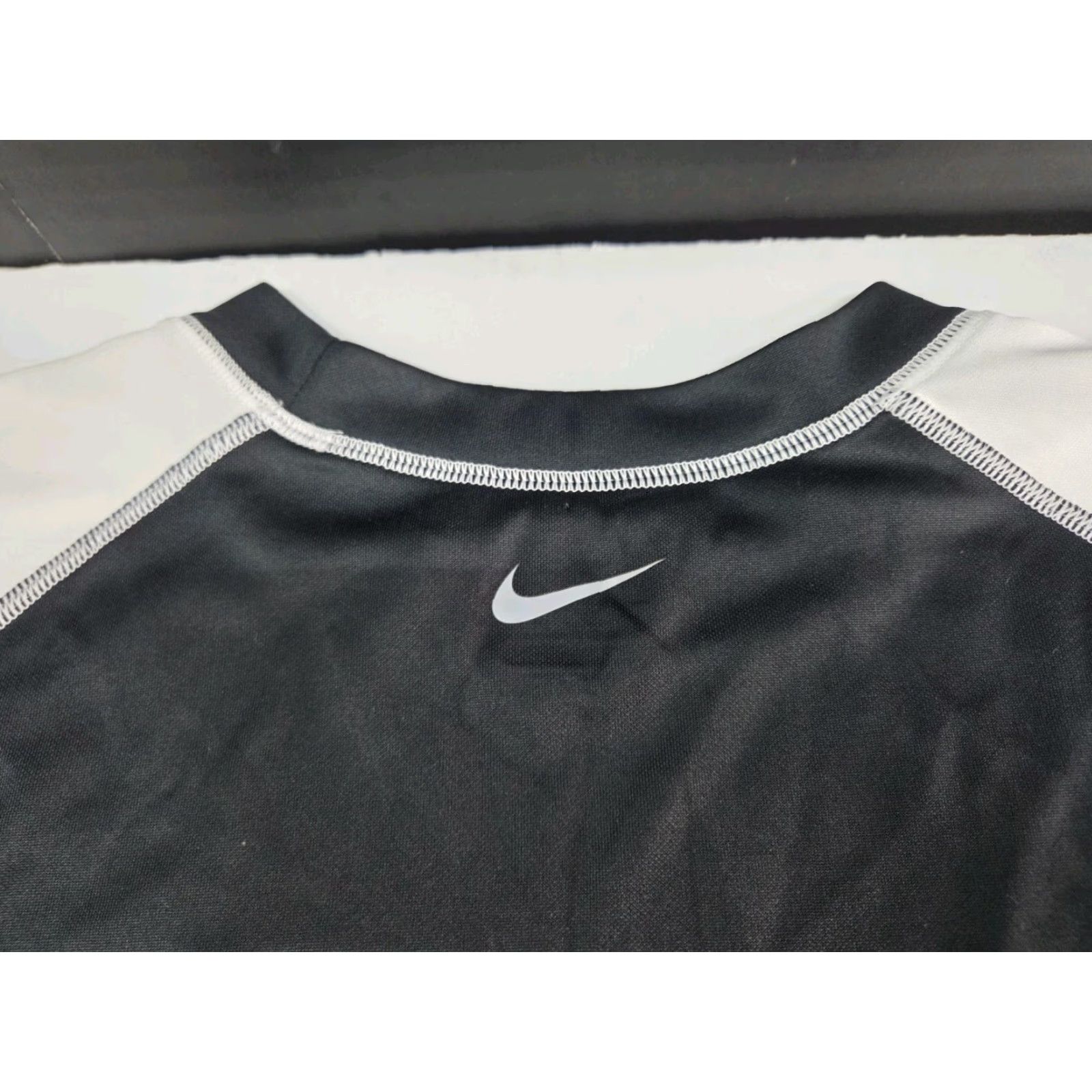 Nike Nike Dri-Fit Mens Short Sleeve Crew Neck T-Shirt Black/White XL Logo Athletic Activewear Shirt Size US XL / EU 56 / 4 - 5 Thumbnail