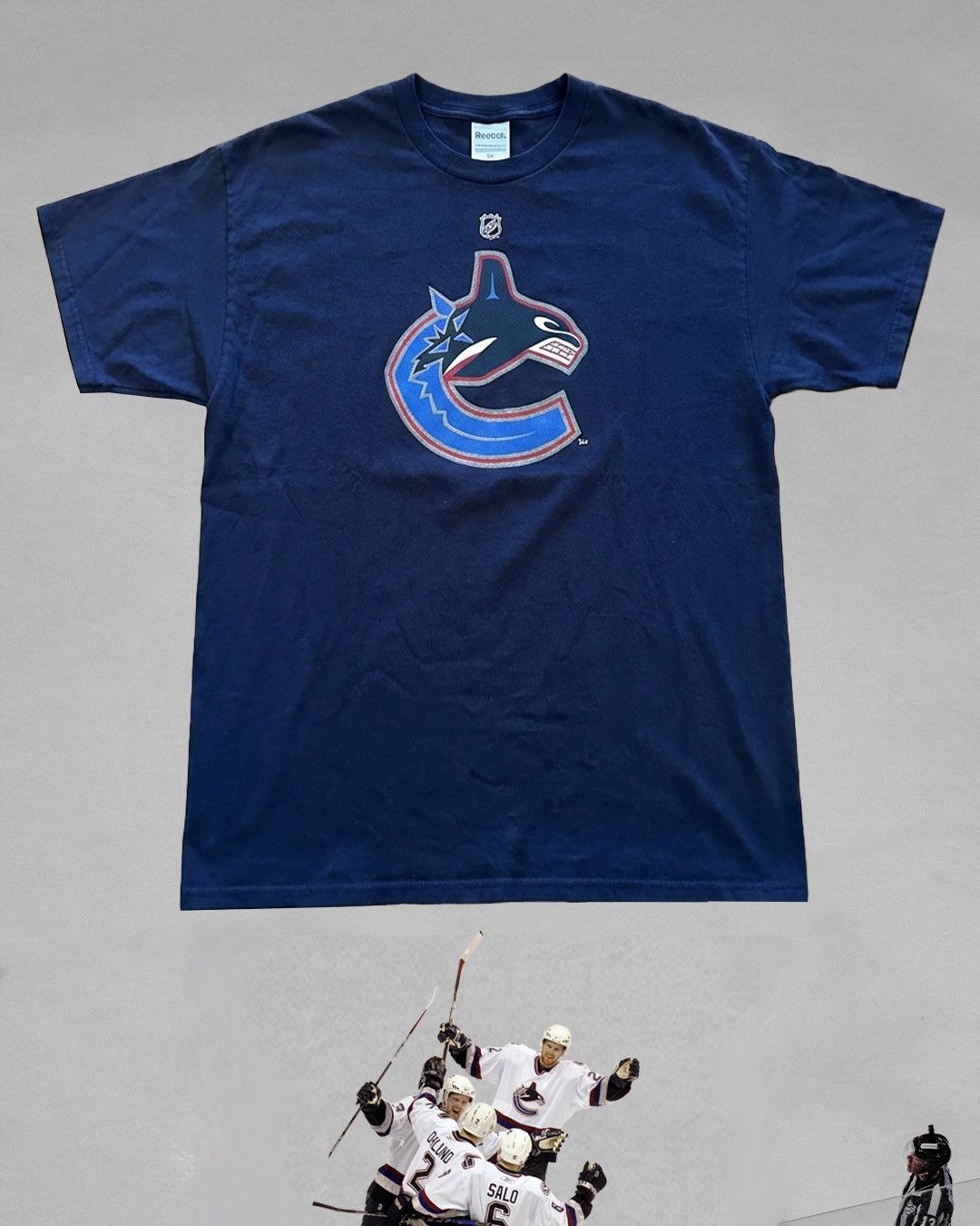 NHL 2005-07 Daniel Sedin Vancouver Canucks NHL Reebok Tee Size US M / EU 48-50 / 2 - 2 Thumbnail