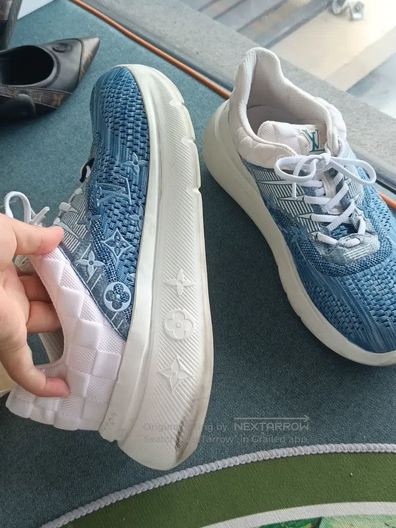 Louis Vuitton Louis Vuitton Show Up White and Blue Knit Sneakers Size US 9 / EU 42 - 3 Thumbnail
