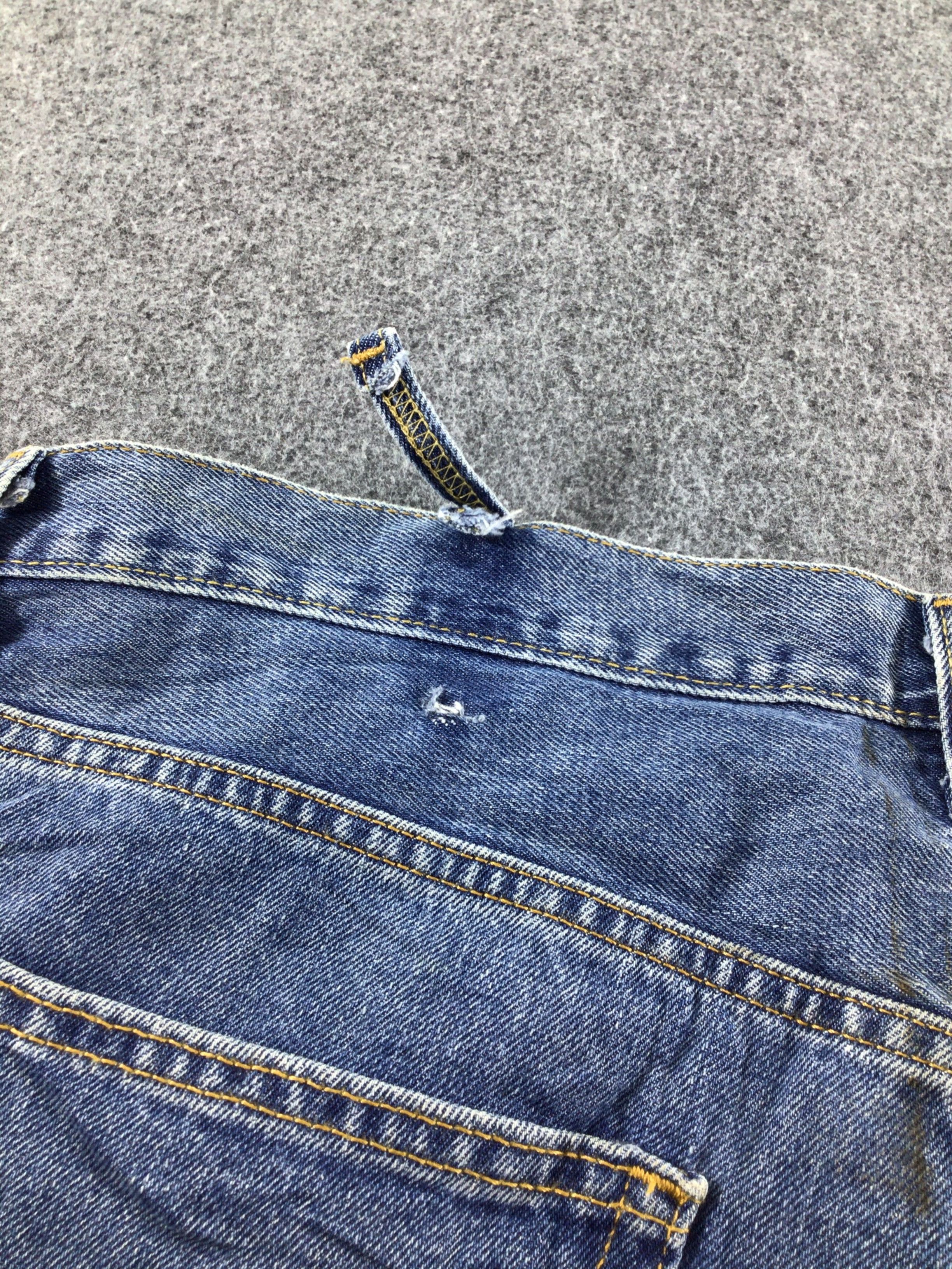 Levi's Vintage Levis 550 Jeans Medium Wash Denim -J452 Size US 39 - 7 Thumbnail