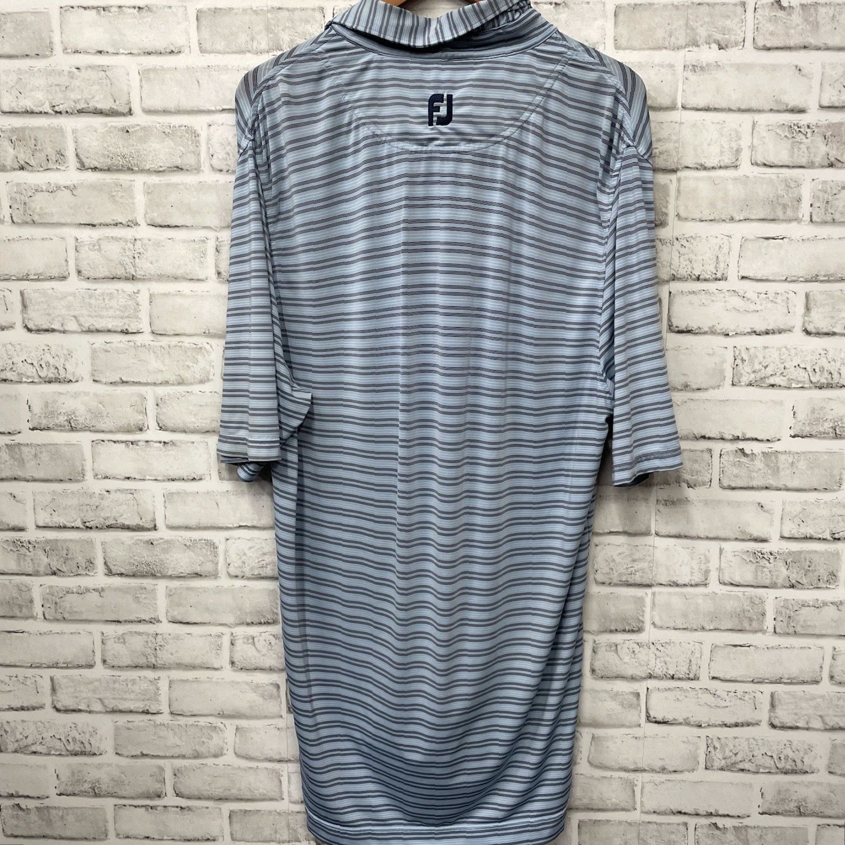 Footjoy FootJoy Polo Shirt Striped Athletic Fit Mens Size L Blue Shirt Polo Athletic Mens L Blue Striped FootJoy Size US L / EU 52-54 / 3 - 5 Thumbnail