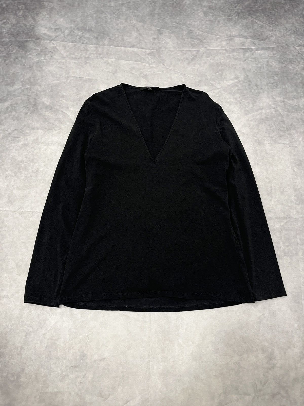 Gucci Gucci Vintage V-Neck Longsleeve Top Size XL / US 12-14 / IT 48-50 - 1 Thumbnail