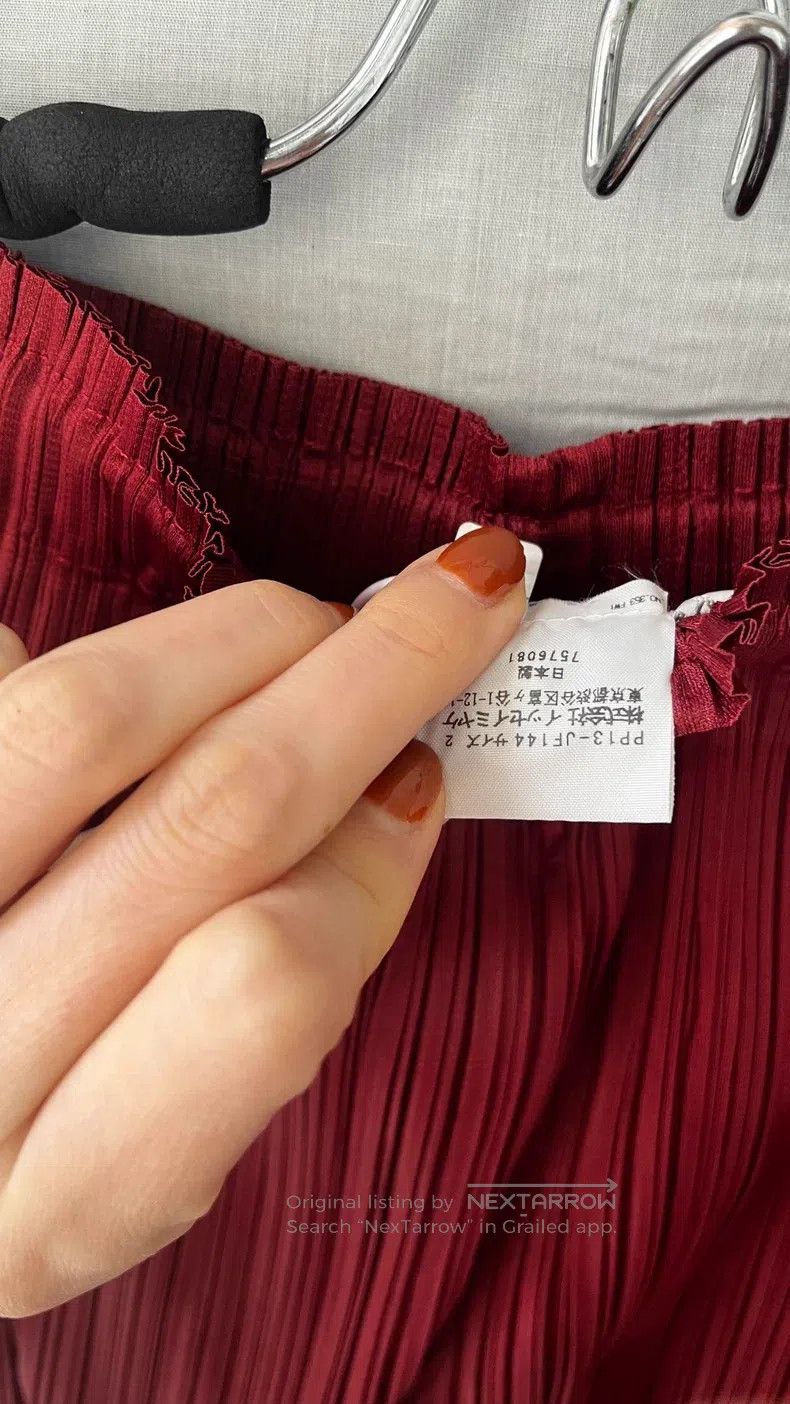 Issey Miyake Issey Miyake Red Straight Side-slit Pants Size 25" / US 0 / IT 36 - 7 Thumbnail
