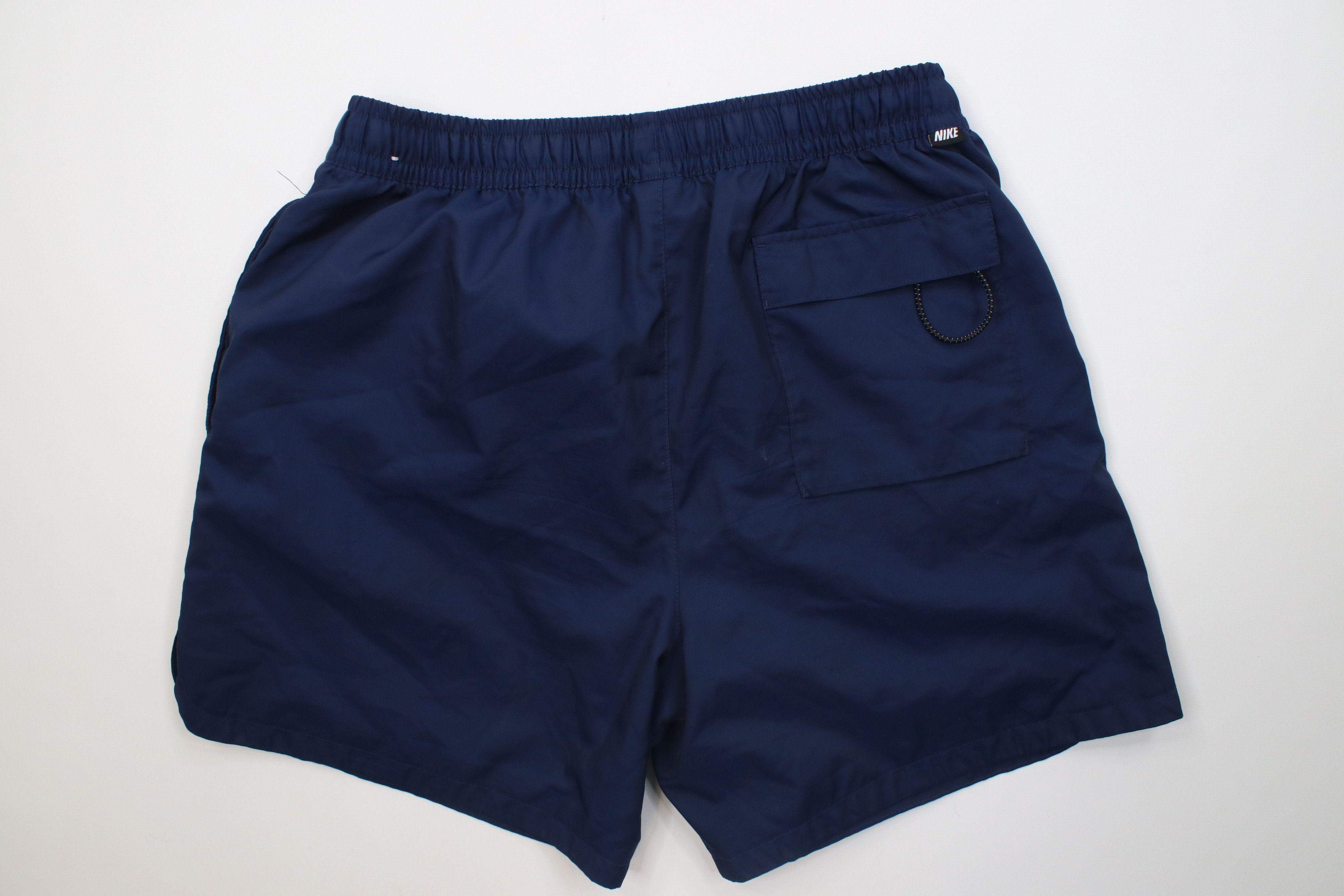 Nike Vintage Y2K Nike Above Knee Windbreaker Shorts Navy Blue Size US 32 / EU 48 - 9 Thumbnail