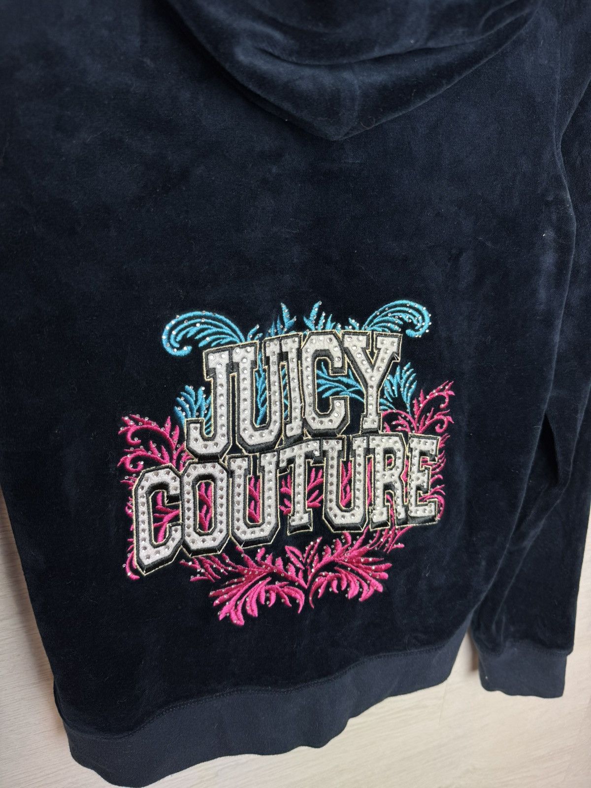 Juicy Couture Vintage Juicy Couture Velour Zip Up Hoodie Size M / US 6-8 / IT 42-44 - 2 Thumbnail