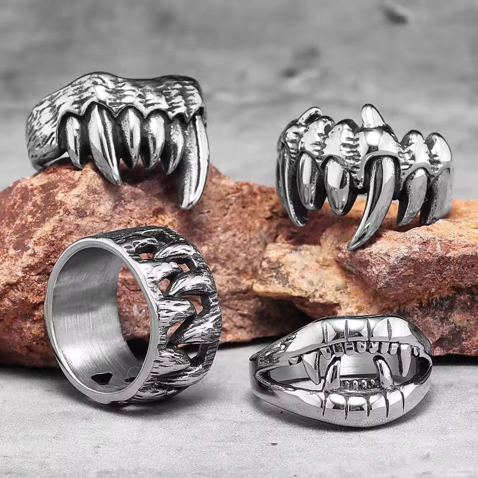 Jewelry Gothic Stainless Steel Set Of 4 Rings Teeth Punk Size ONE SIZE - 2 Thumbnail