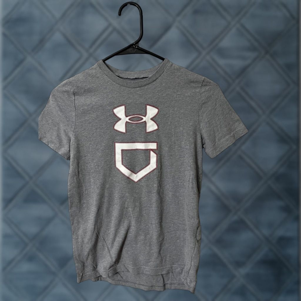 Under Armour Under Armour HeatGear Gray Long Sleeve T-Shirt - Girls - Medium - Activewear Size US M / EU 48-50 / 2 - 1 Thumbnail