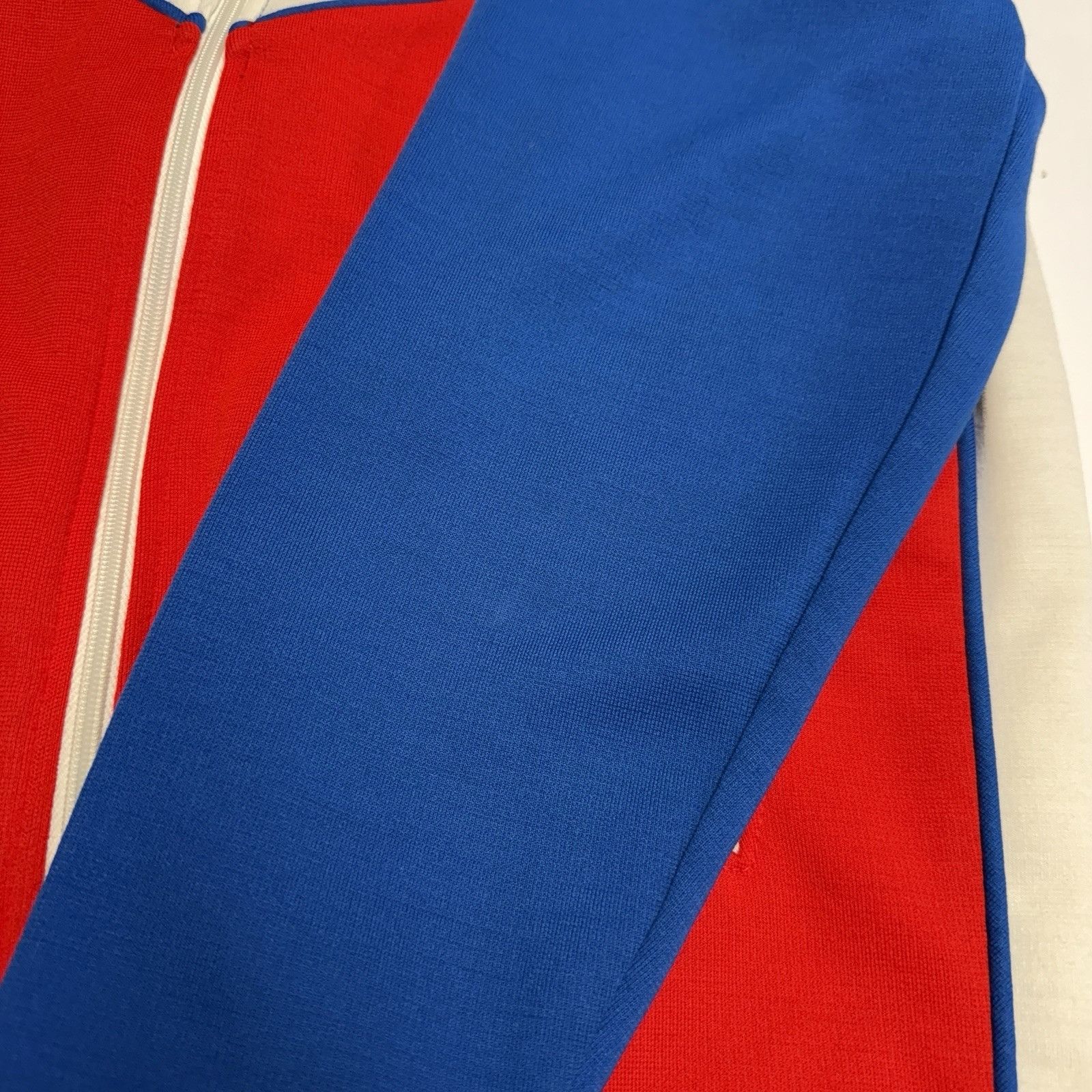 Vintage Vintage White Stag Speedo Track Jacket Mens Medium 21.5x24 Size US M / EU 48-50 / 2 - 10 Thumbnail