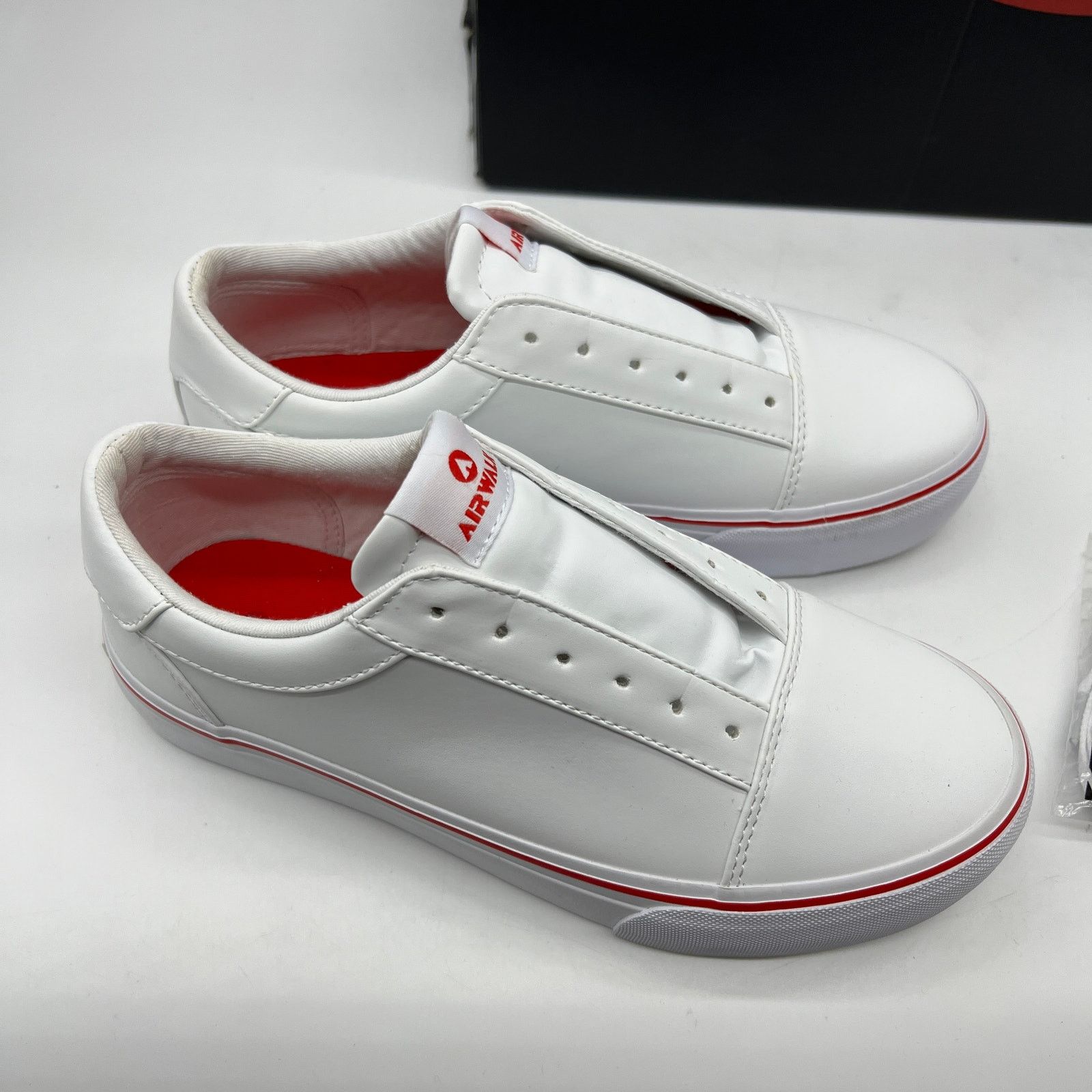 Airwalk AIRWALK Skateboarding Shoes for Women White Color Size 7.5 Size US 7.5 / IT 37.5 - 4 Thumbnail